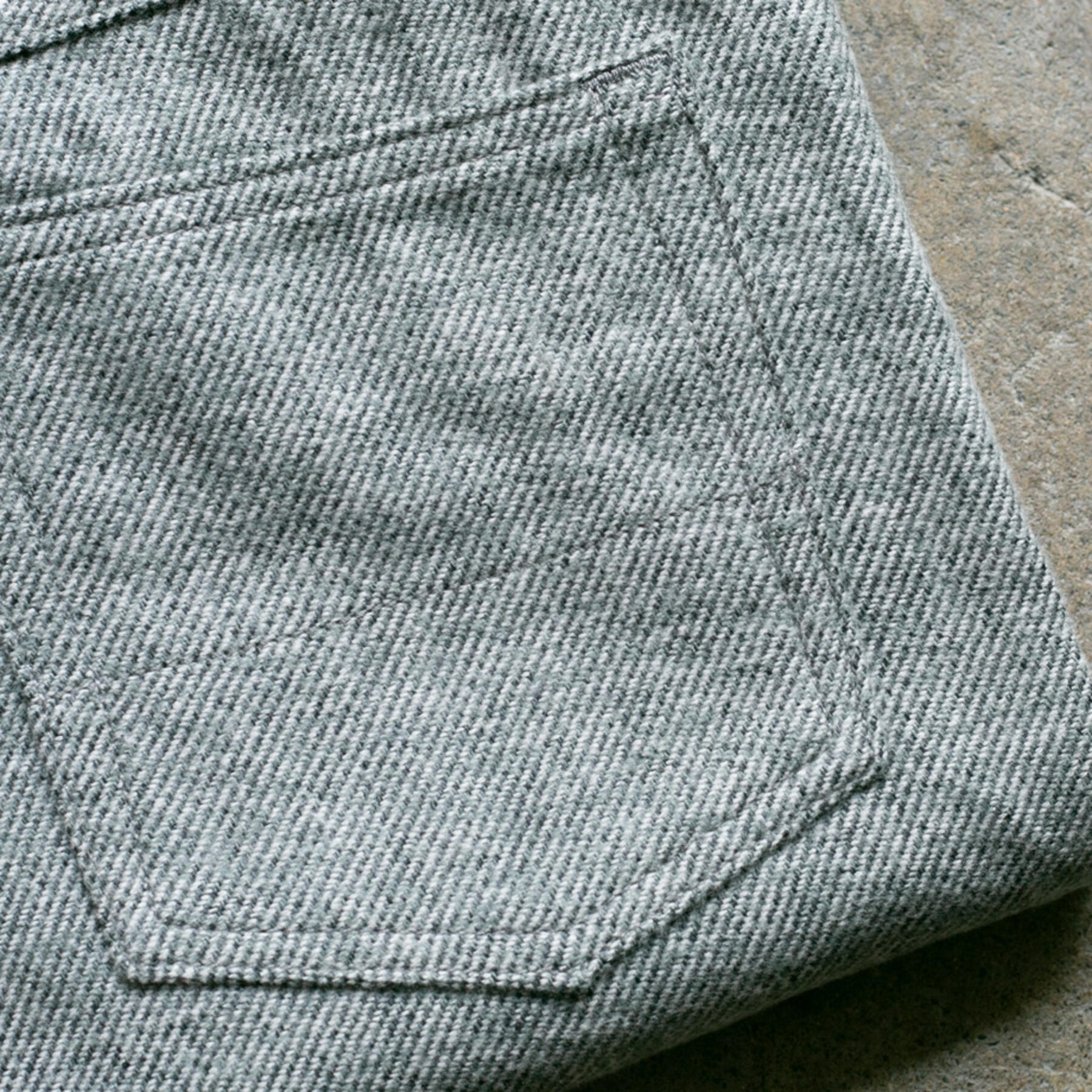 gustin #162 ultrasoft brindle - grey concrete