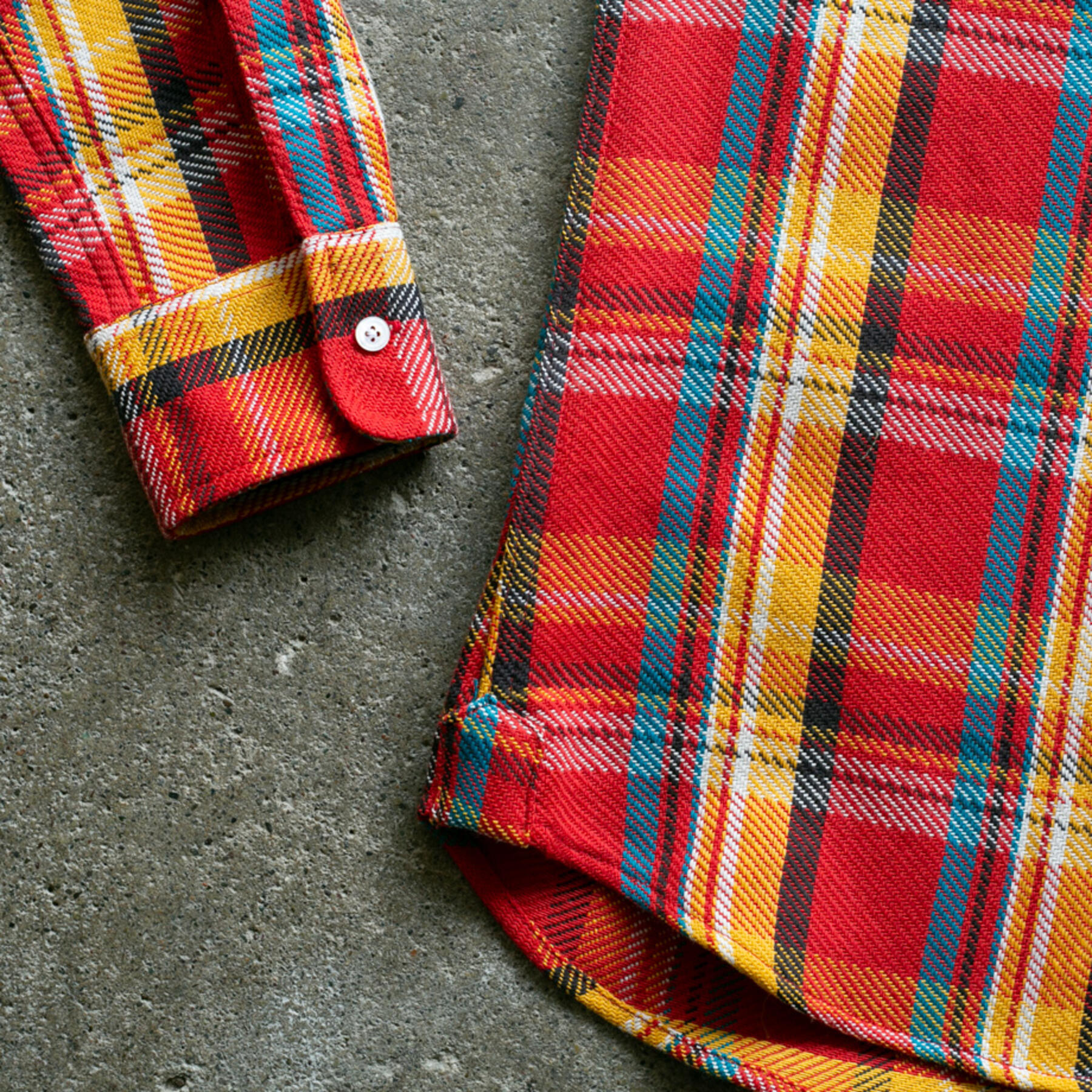 gustin #906 retro loose weave plaid - red yellow