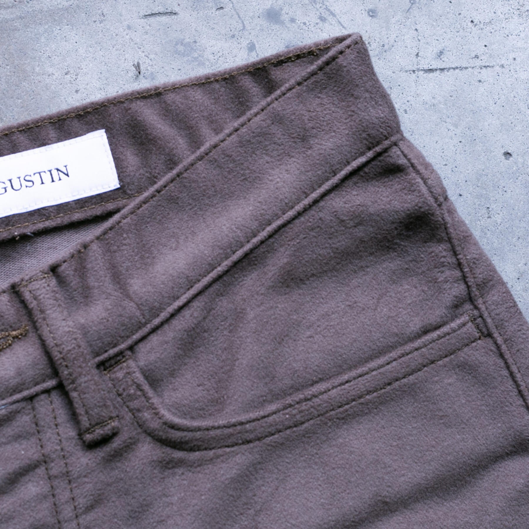 gustin #164 british felt moleskin - ash wood
