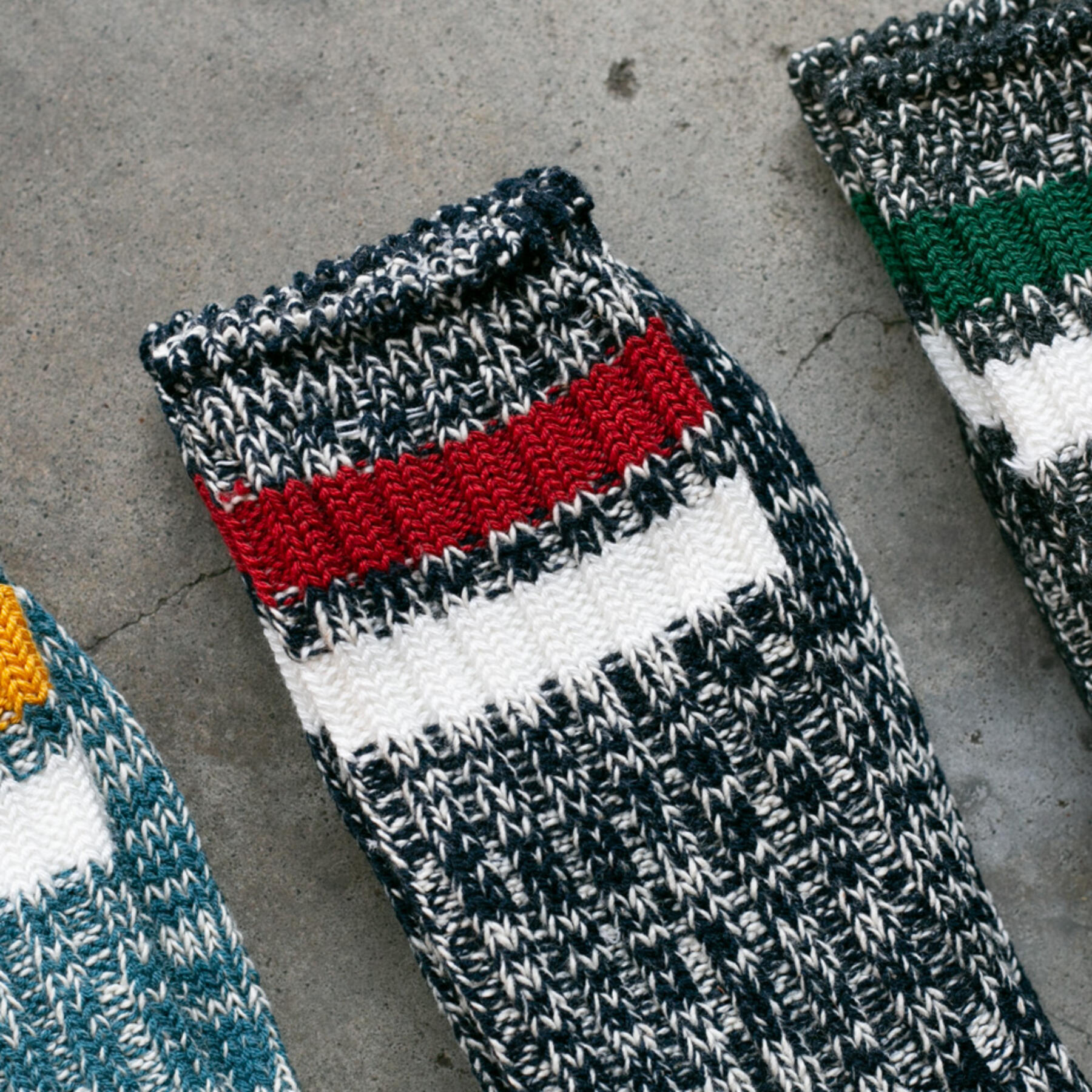 gustin japan retro gym sock 3 pack