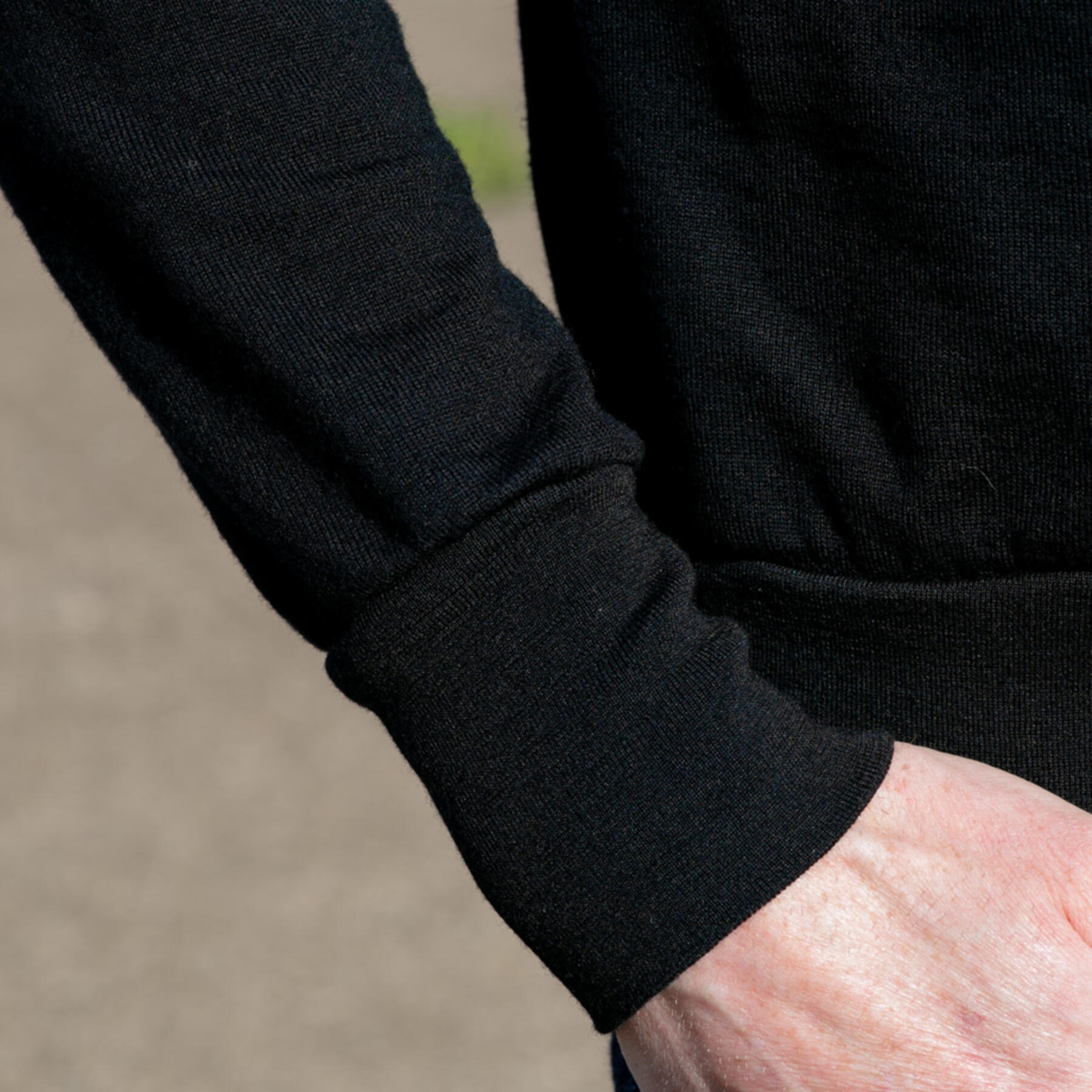 gustin merino wool sweatshirt - black