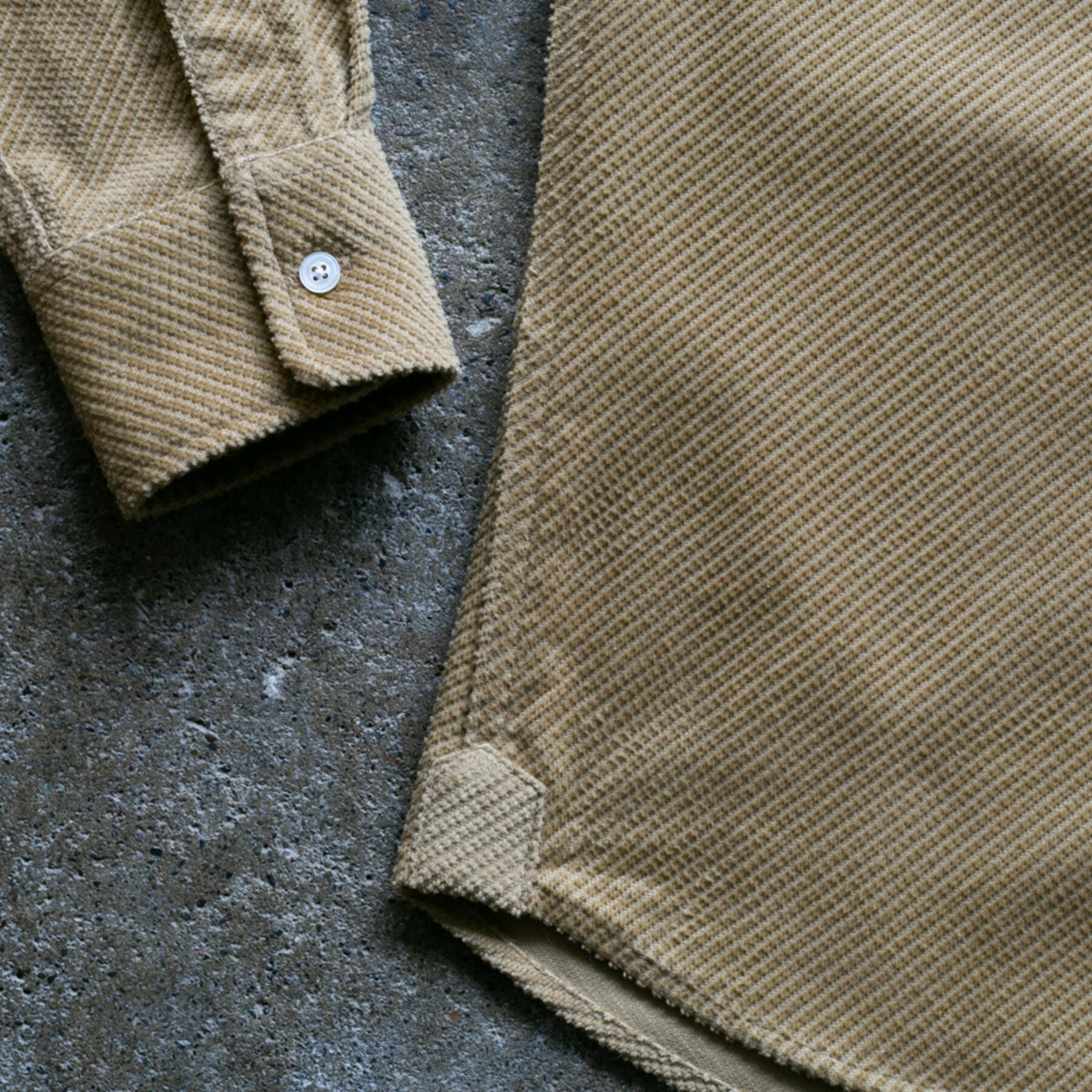 gustin #922 bias corduroy - wheat