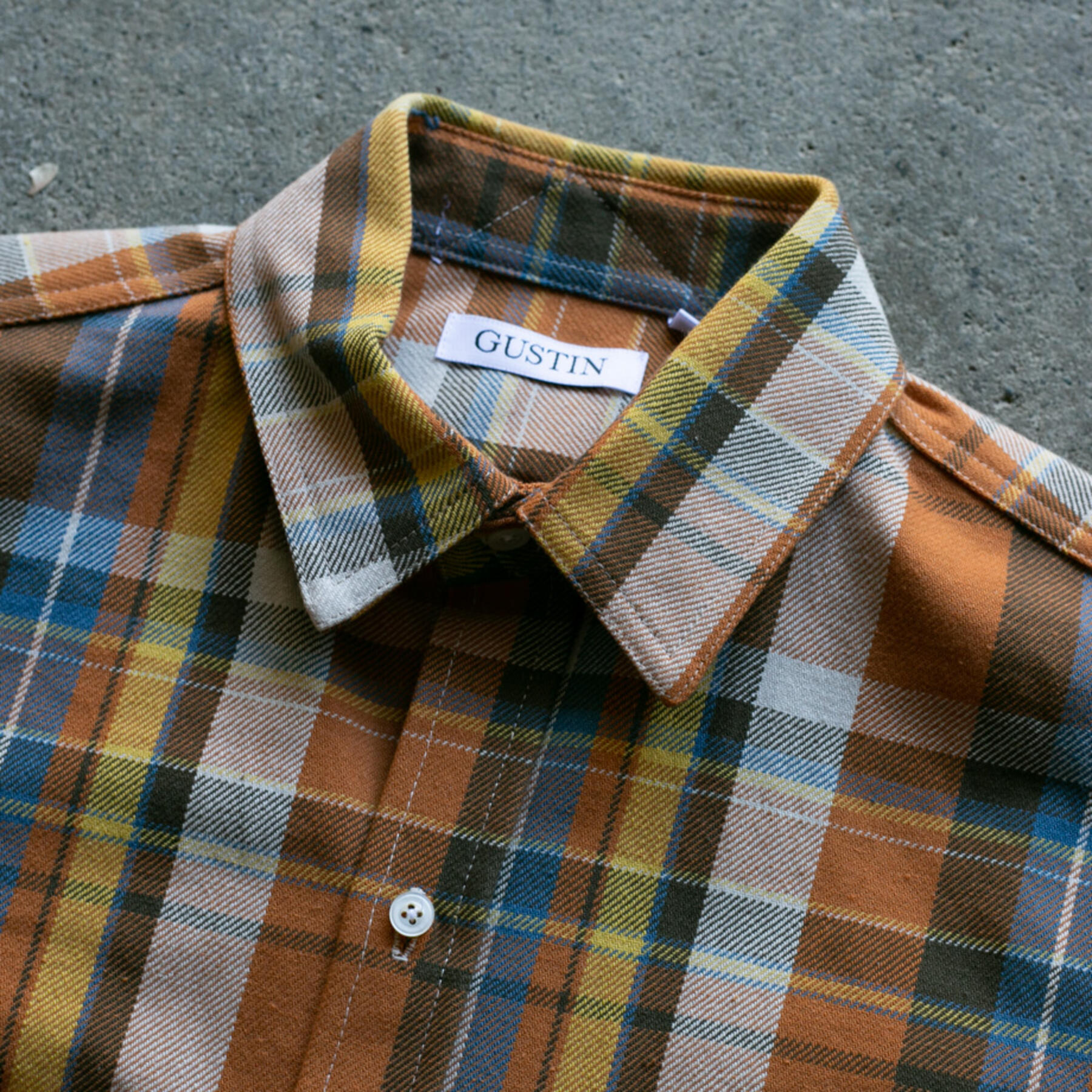 gustin #935 monster plaid - retro rainbow