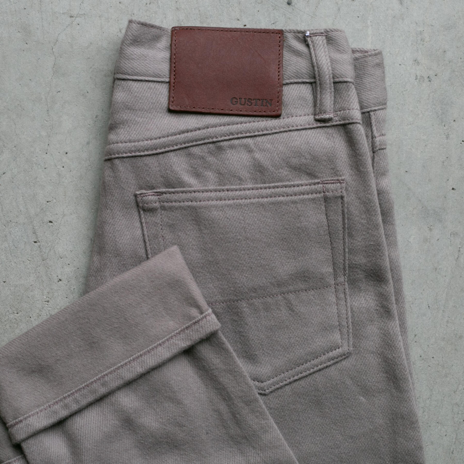 gustin #187 organic double brushed 5 pocket - putty