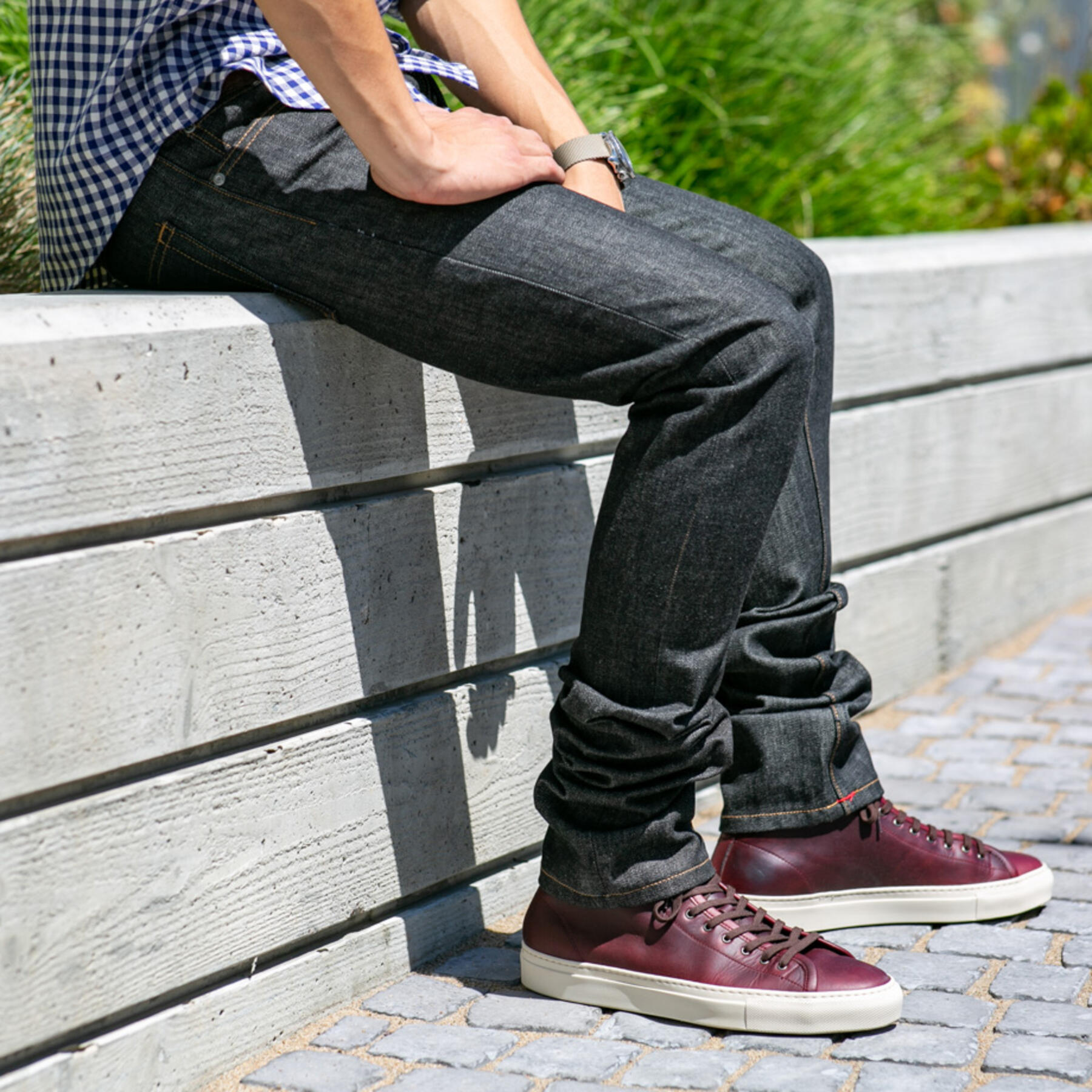 gustin #77 cone black