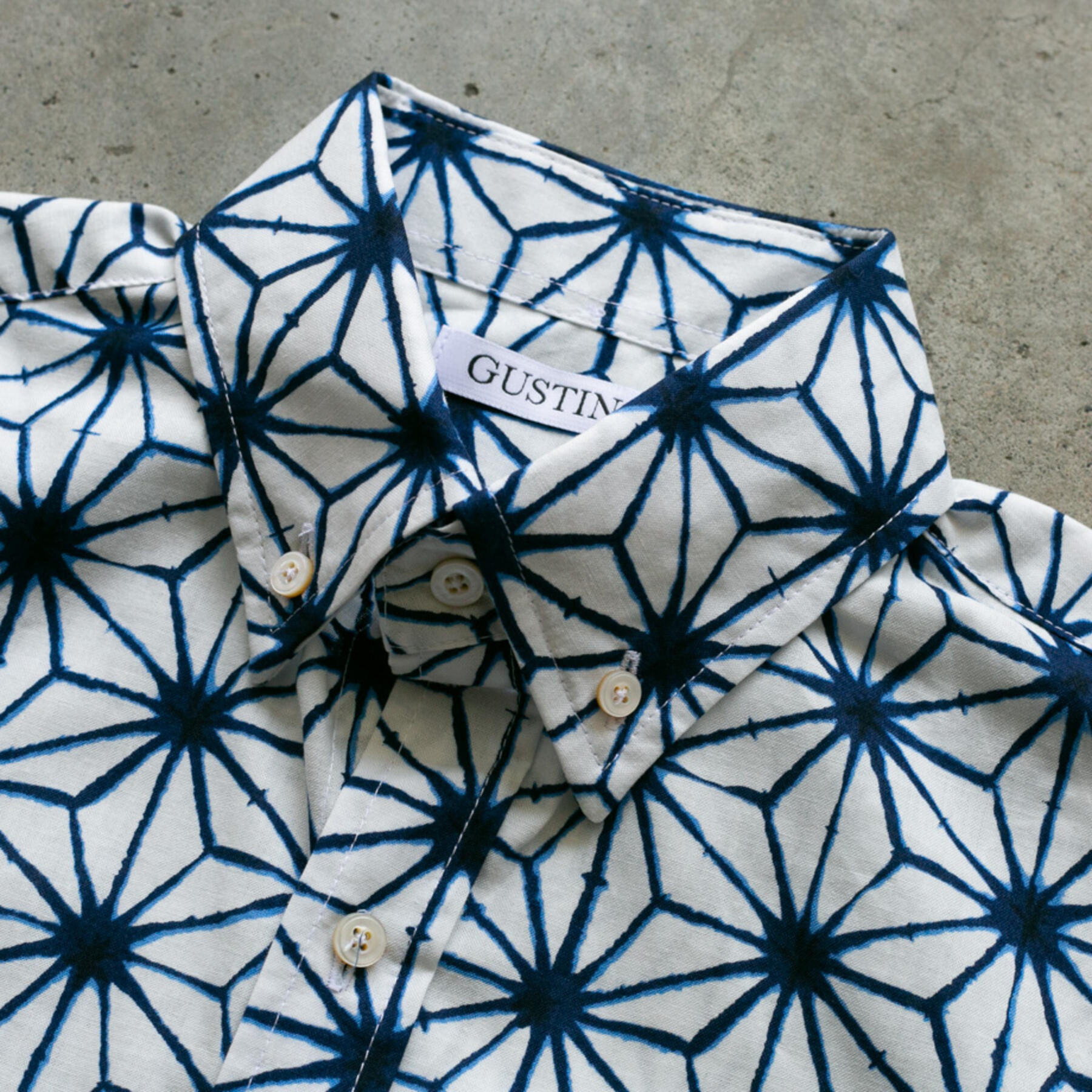 gustin #834 japan shibori dye stars - white