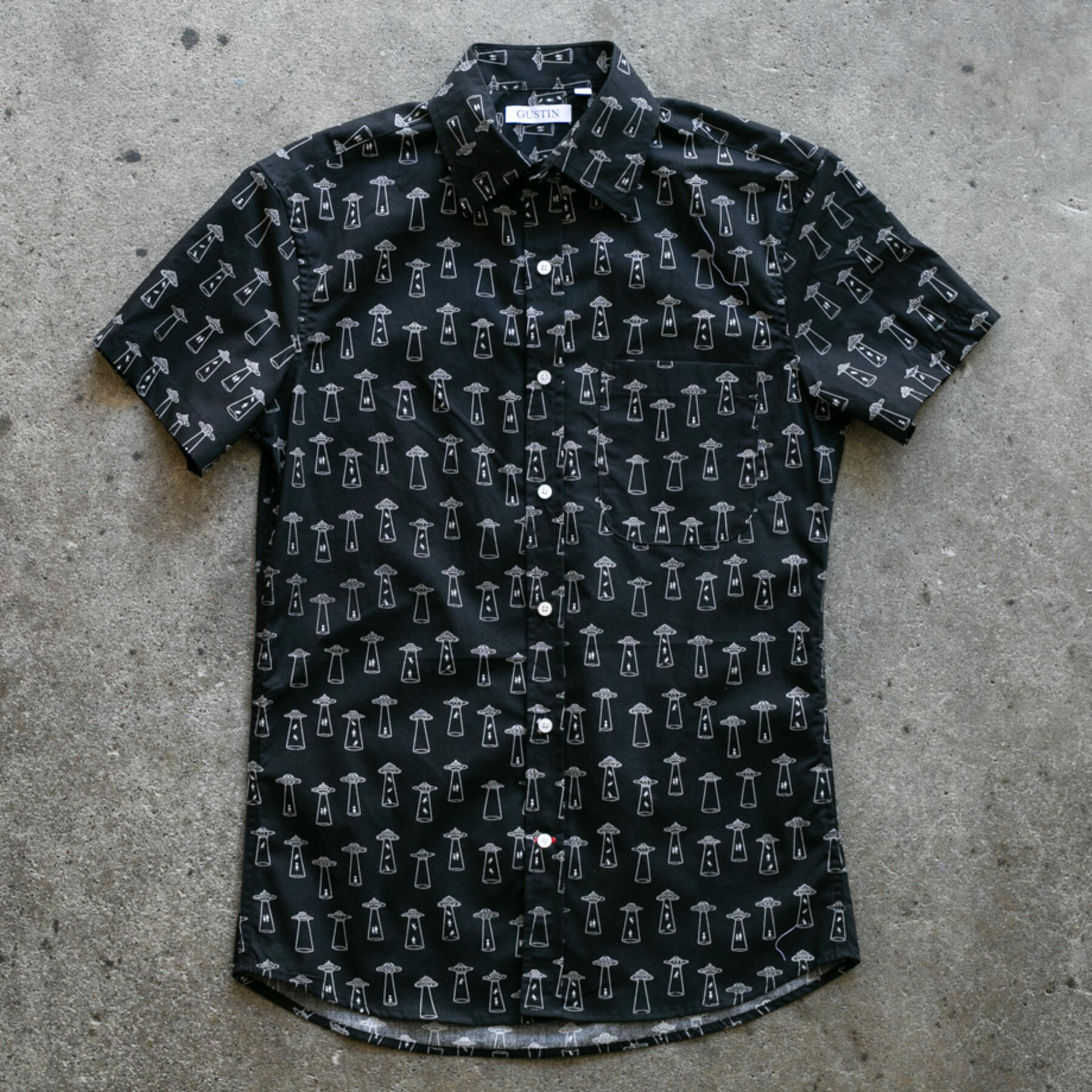 gustin #944 aliens short sleeve shirt - black