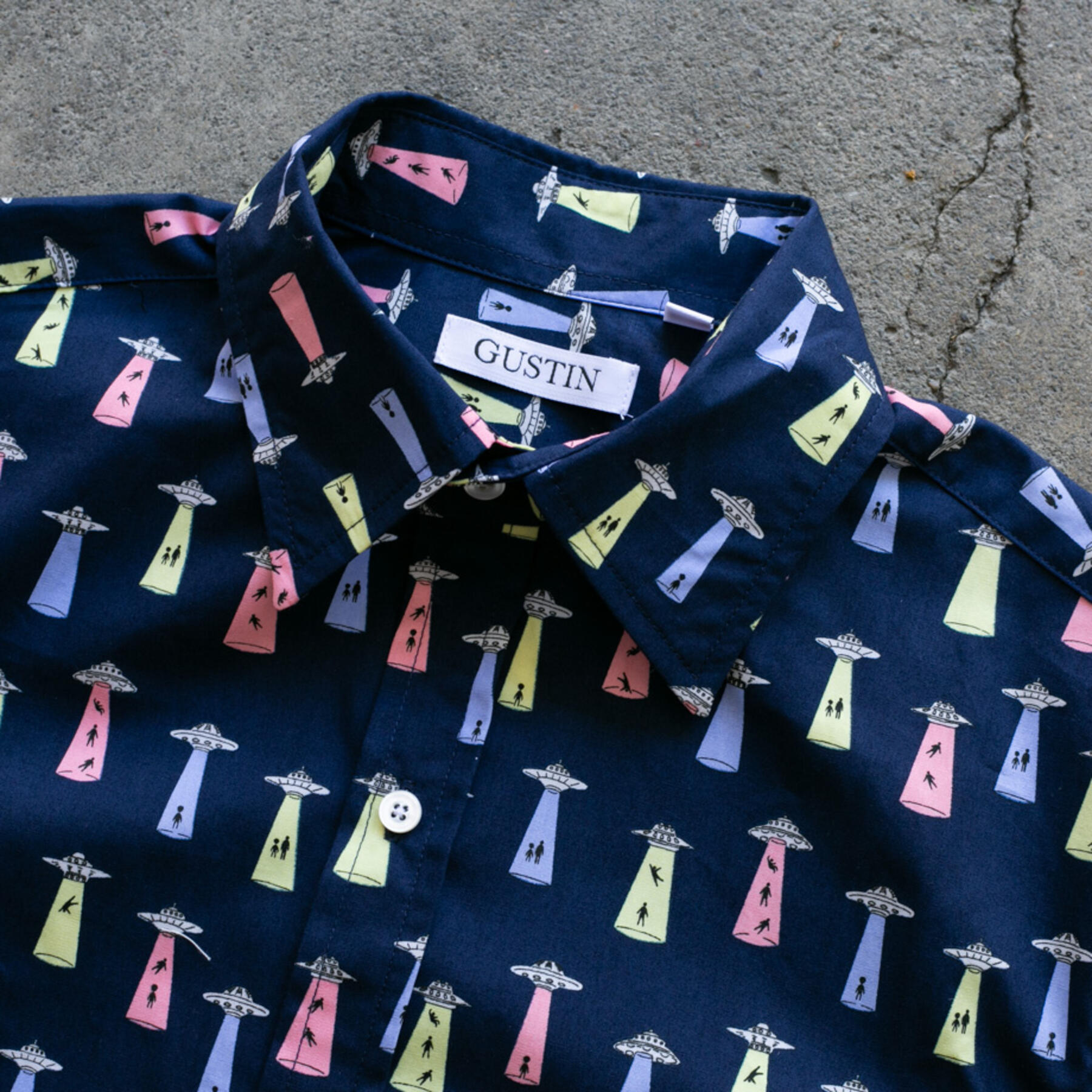 gustin #946 aliens short sleeve shirt - navy