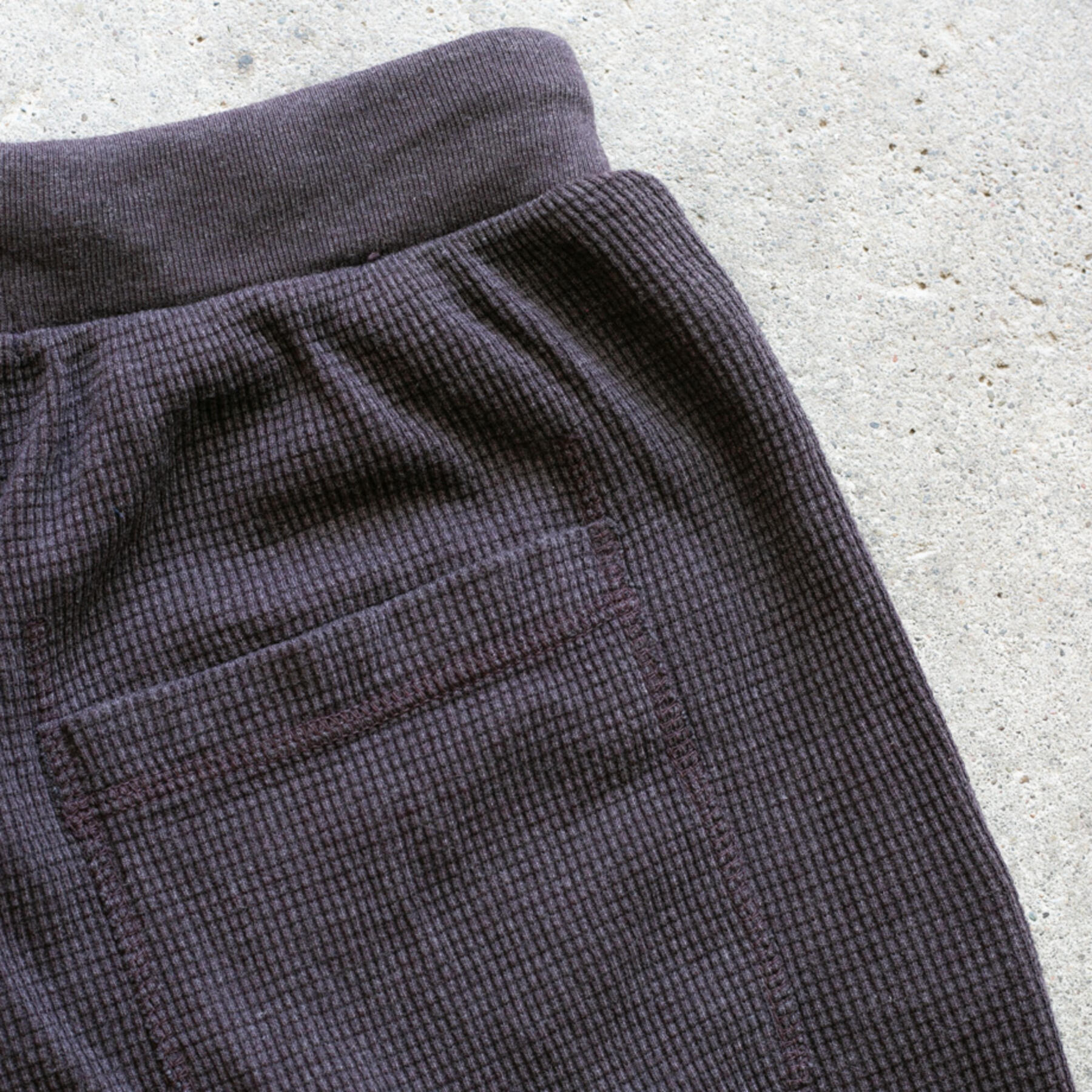 gustin waffle sweatshorts - oxblood