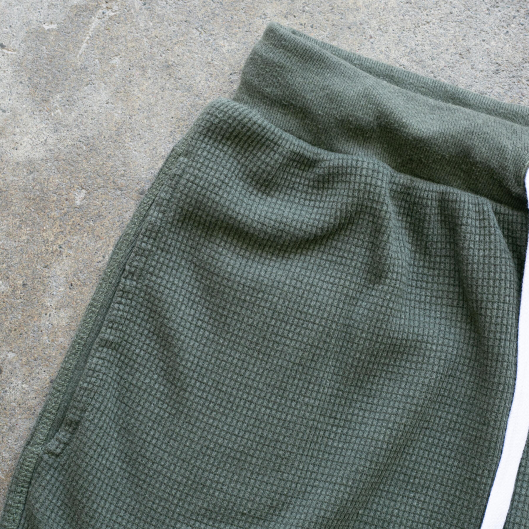 gustin waffle sweatshorts 3 pack (oxblood, royal, olive drab)