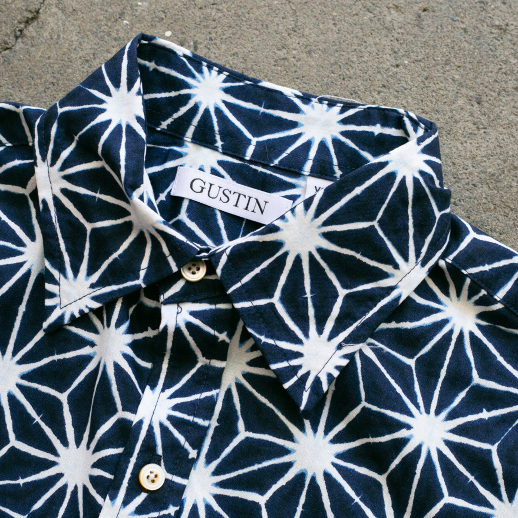 gustin #957 shibori dye stars short sleeve shirt - navy