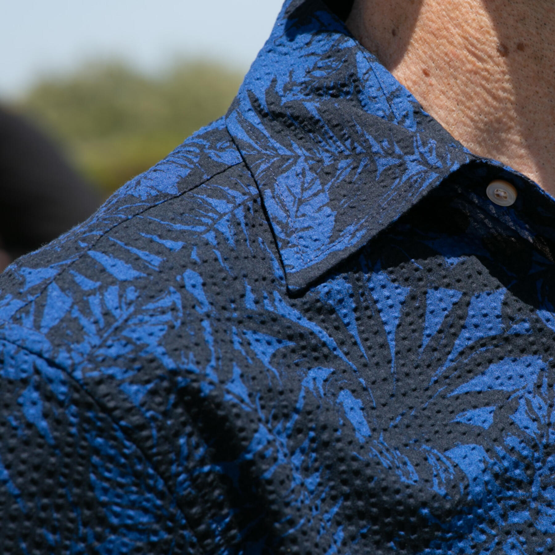gustin #963 seersucker jungle short sleeve shirt - navyxcobalt