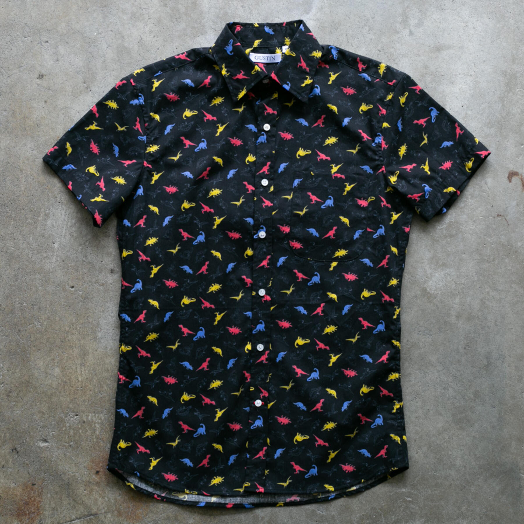 gustin #971 the dinosaur shirt - black