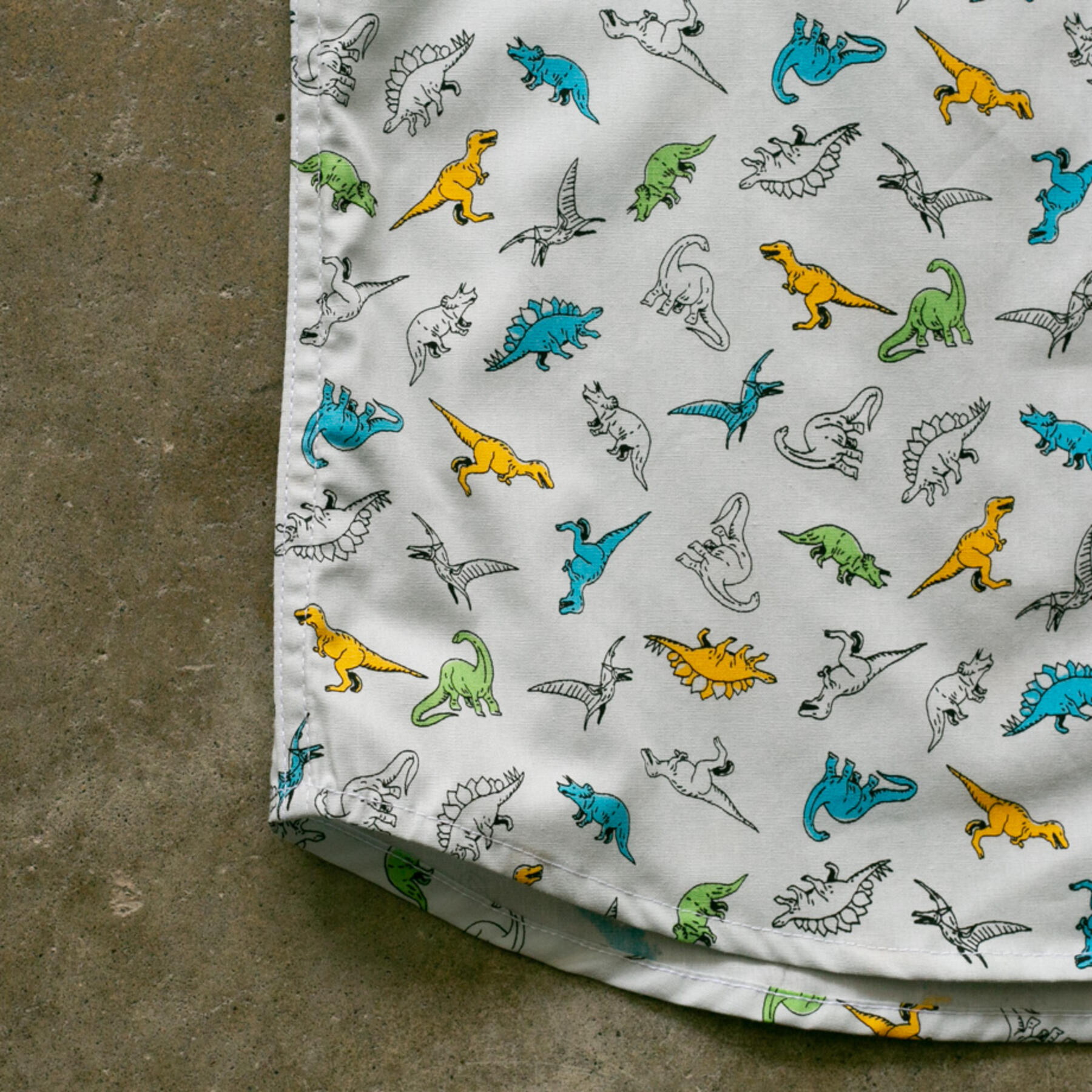 gustin #972 the dinosaur shirt - grey