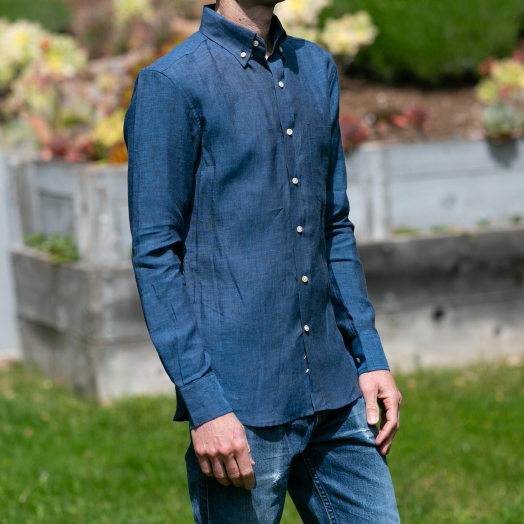 gustin #975 slub linen chambray - indigo