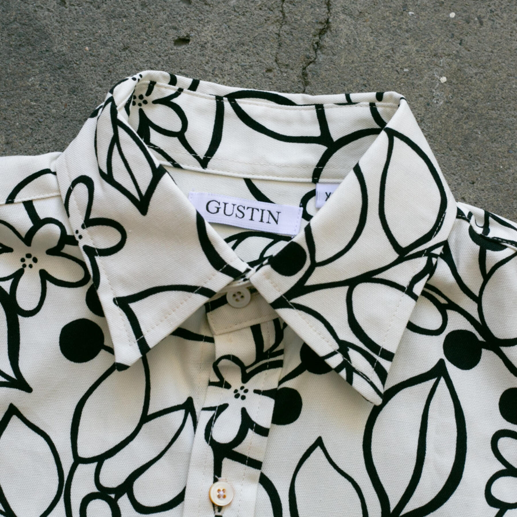 gustin #988 floral canvas short sleeve shirt - natural