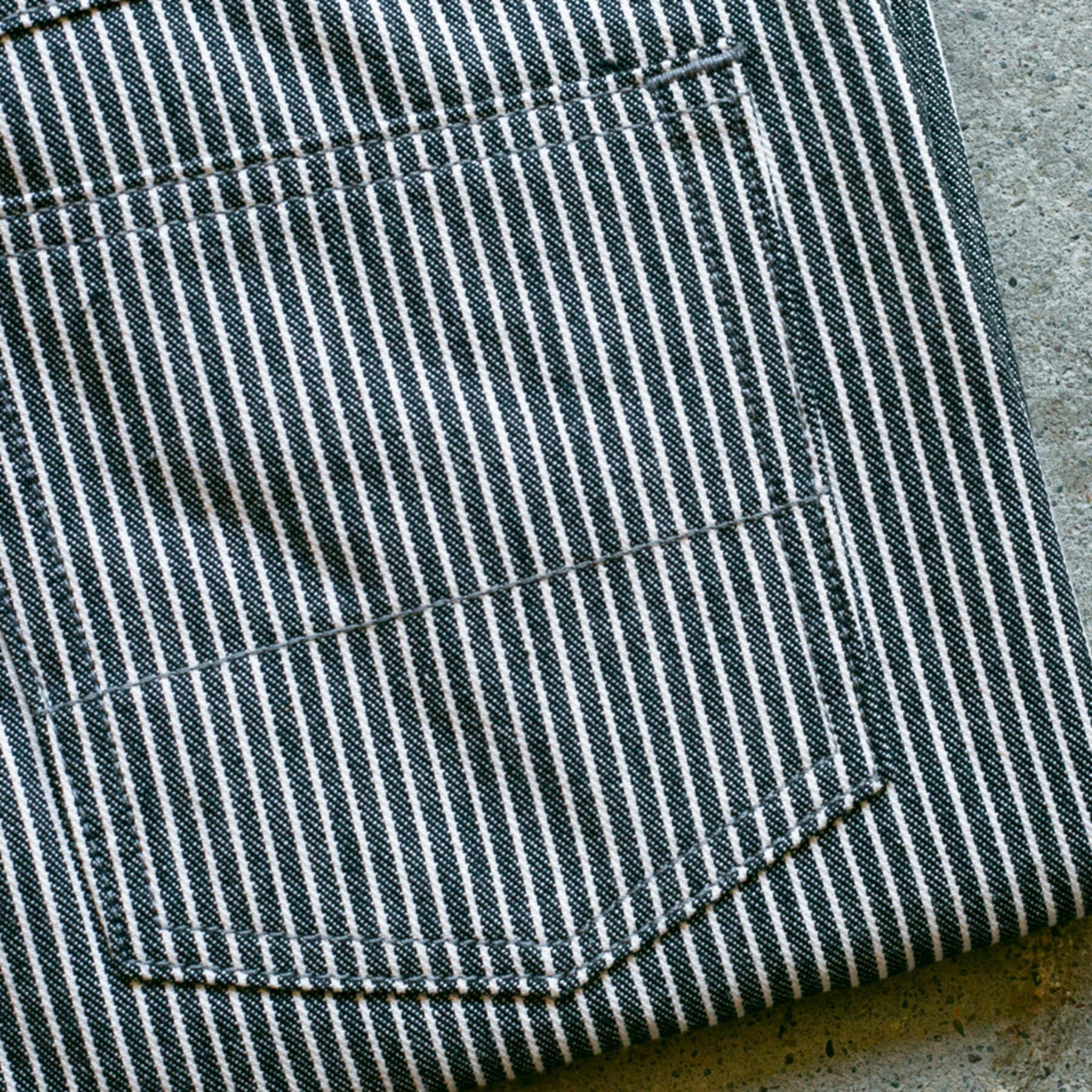 gustin #527 selvedge hickory stripe - indigo x white