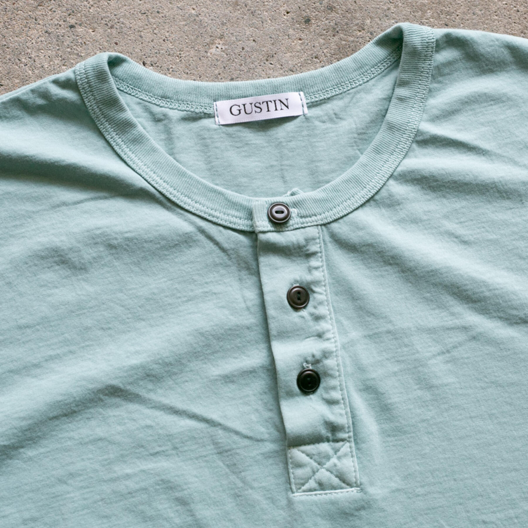 gustin short sleeve henley 2 pack