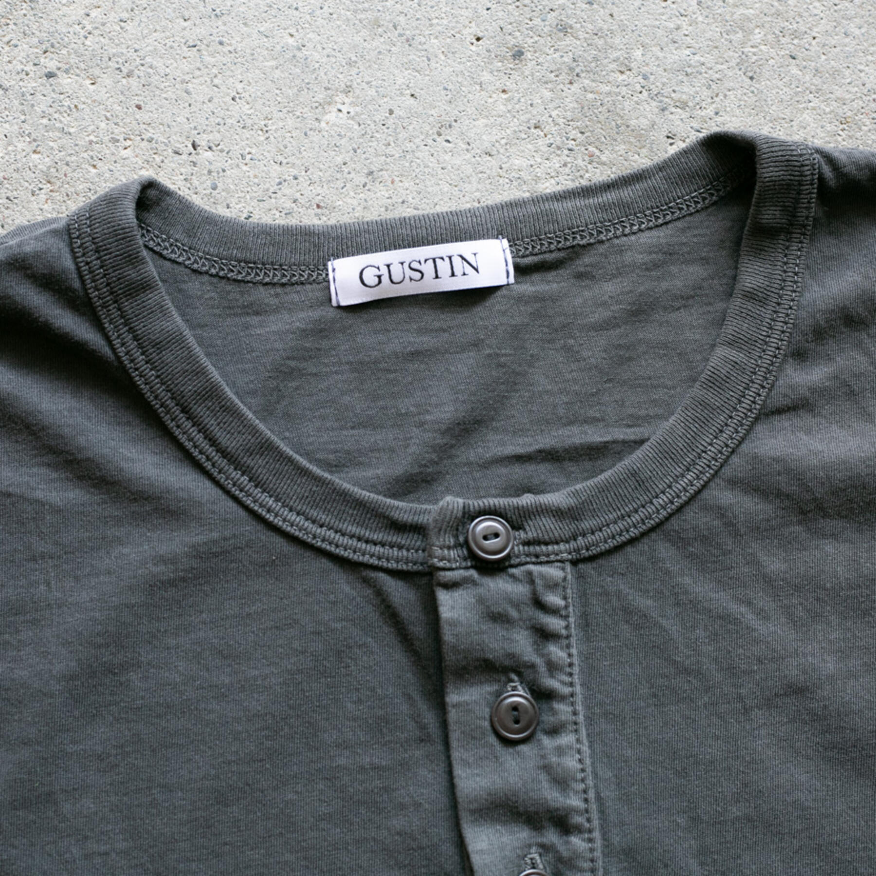 gustin short sleeve henley 2 pack