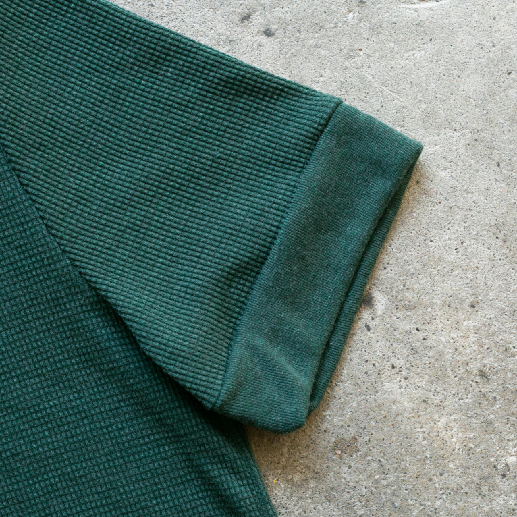 gustin waffle knit short sleeve henley - forest