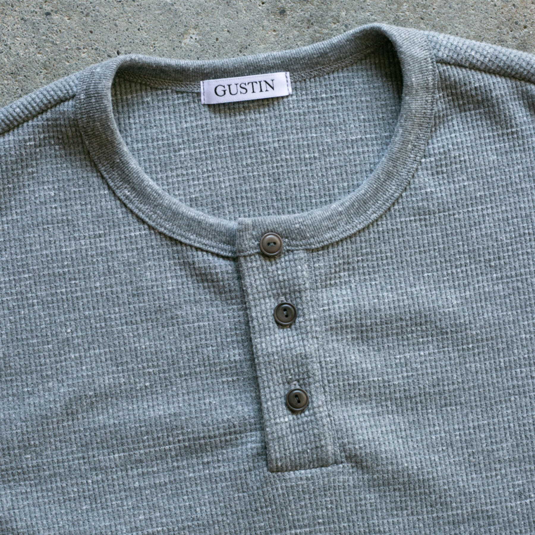 gustin waffle knit short sleeve henley - heather grey
