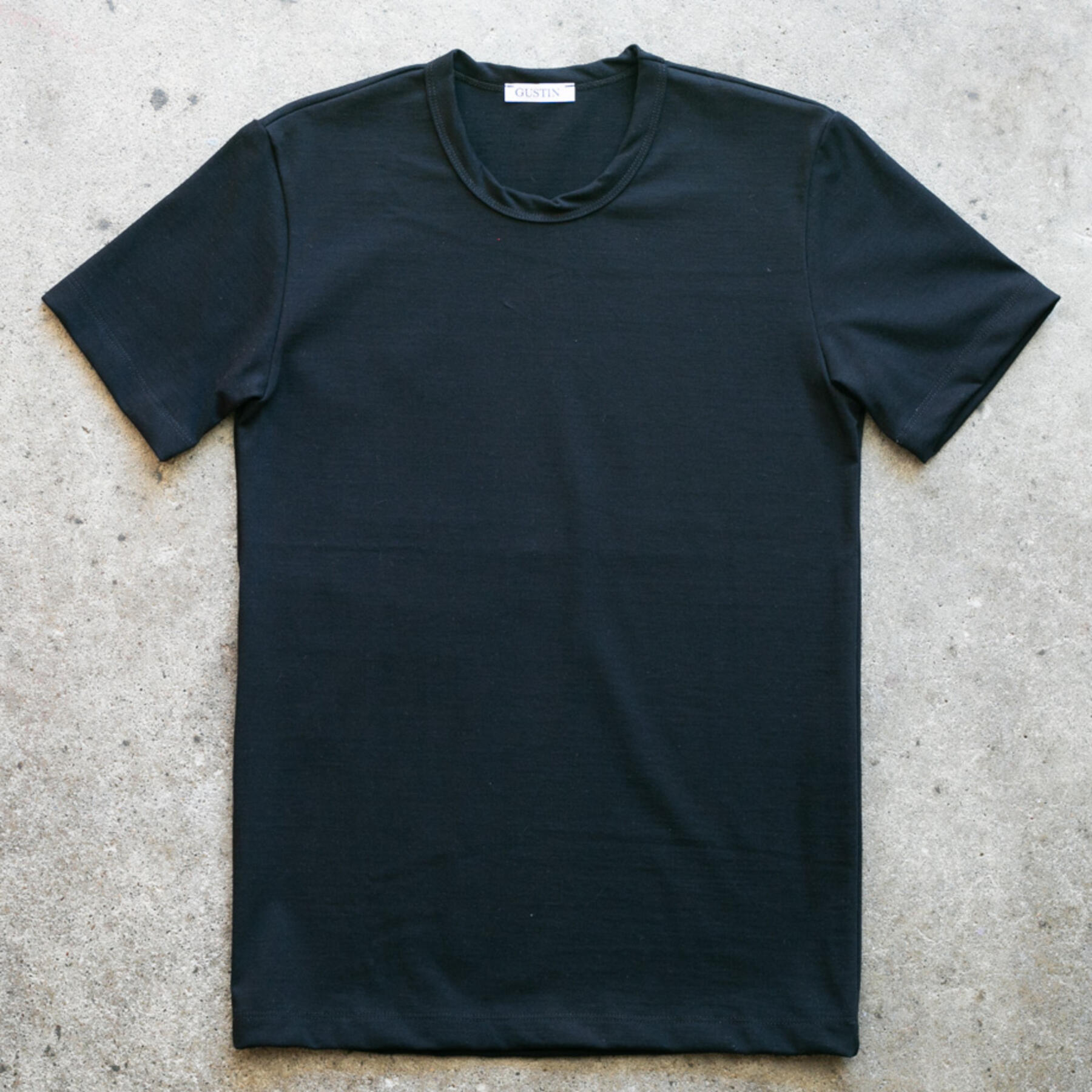gustin japan beast t-shirt - black