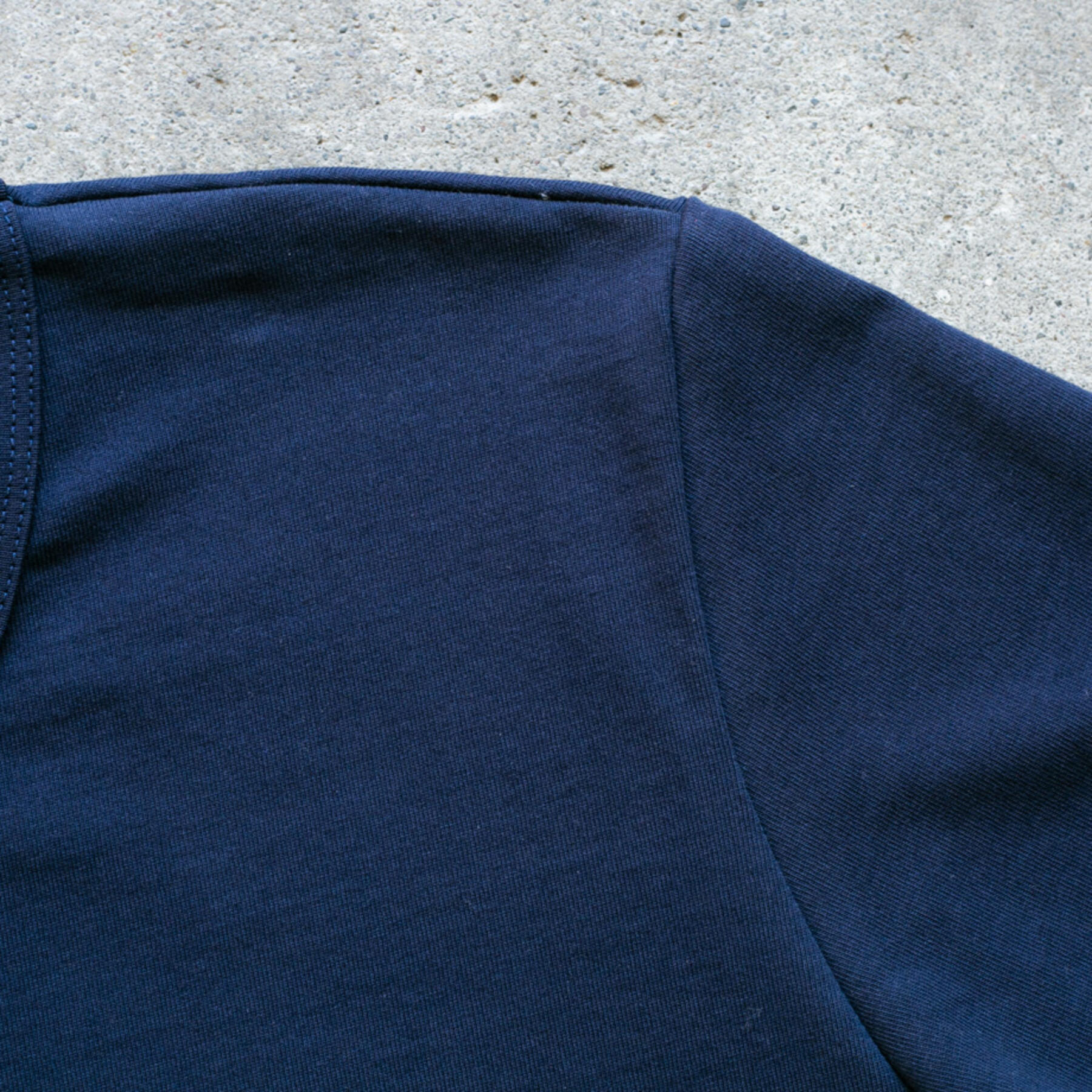 gustin japan beast t-shirt - navy
