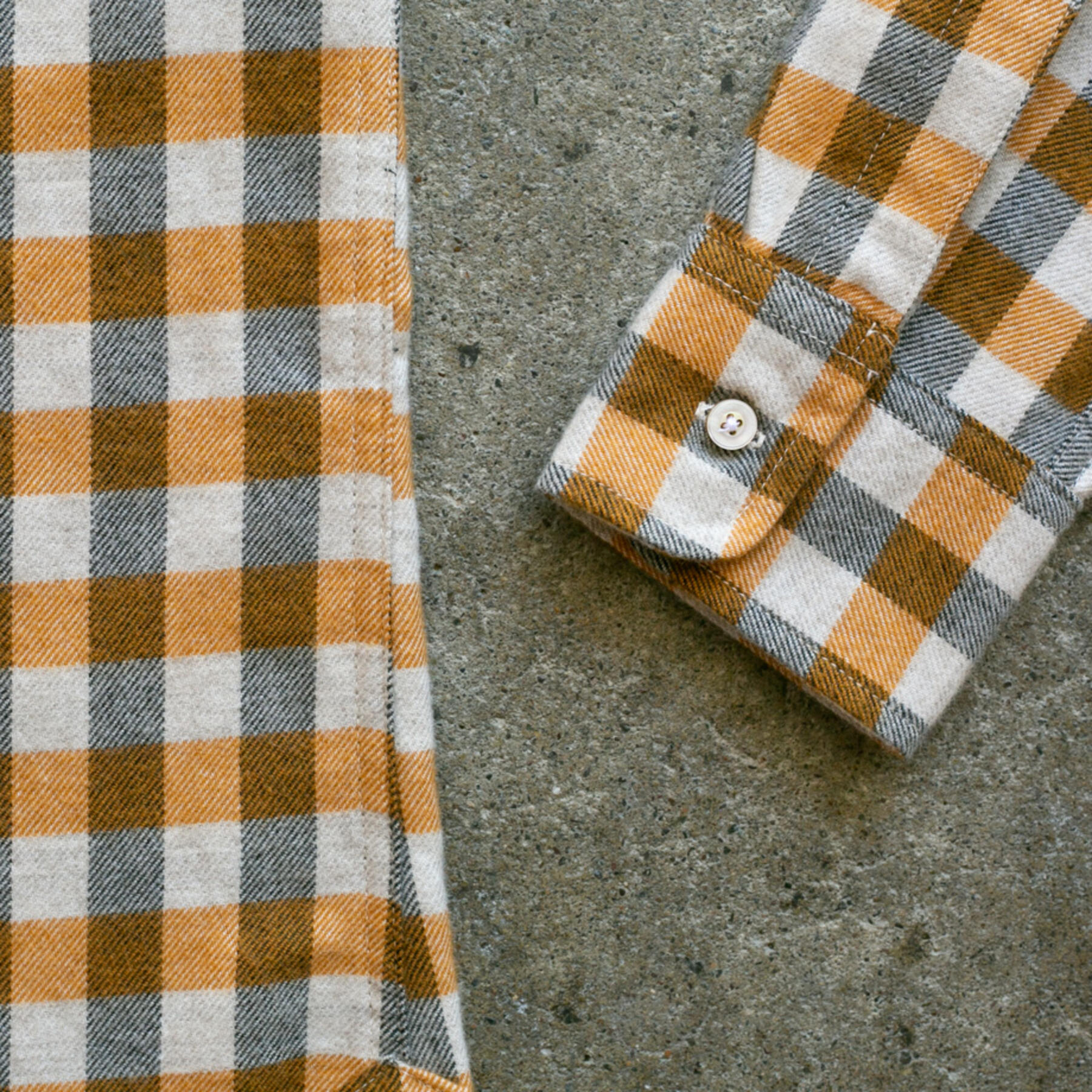 gustin #1019 yak wool - orange gingham