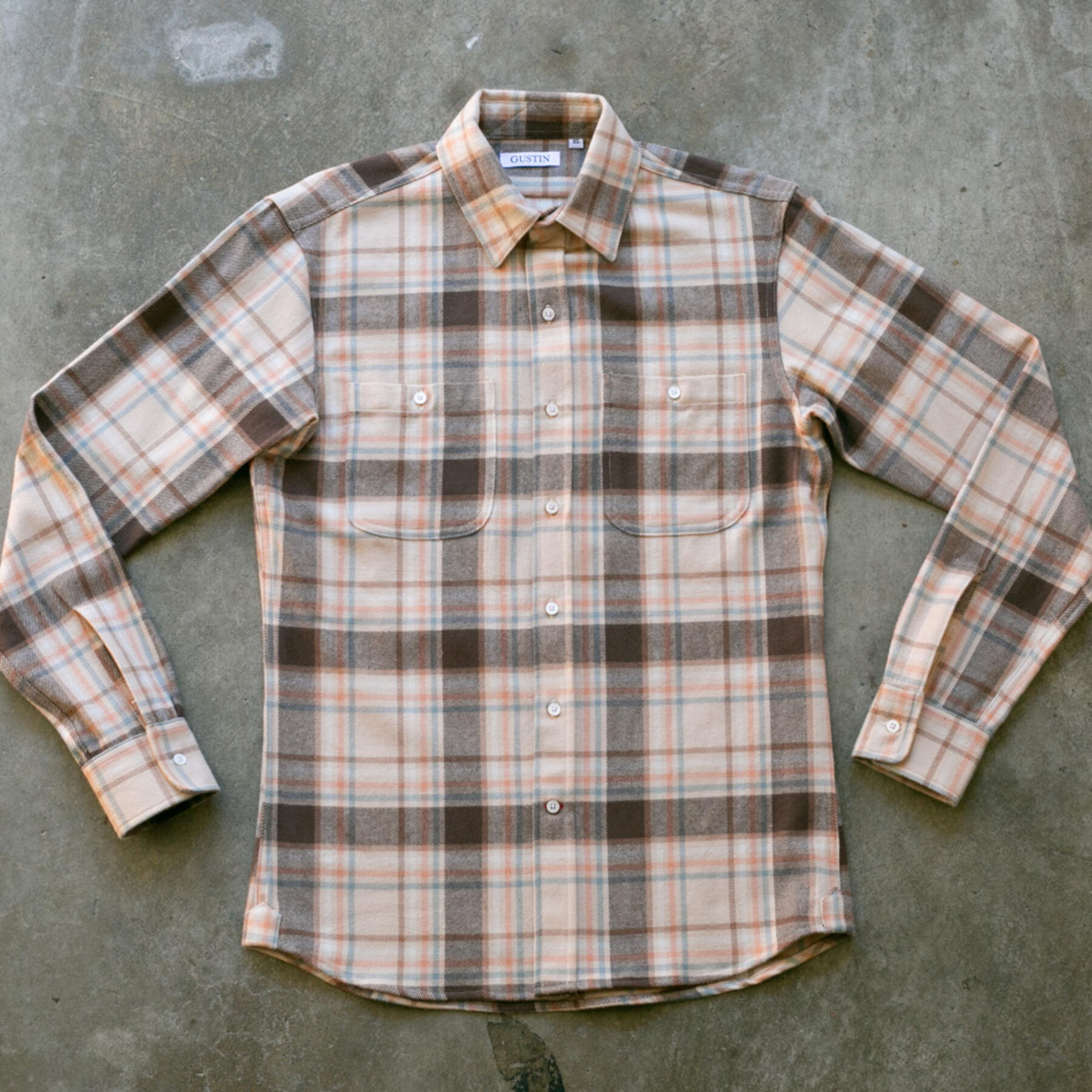 gustin #1038 woodsman flannel - cream wood