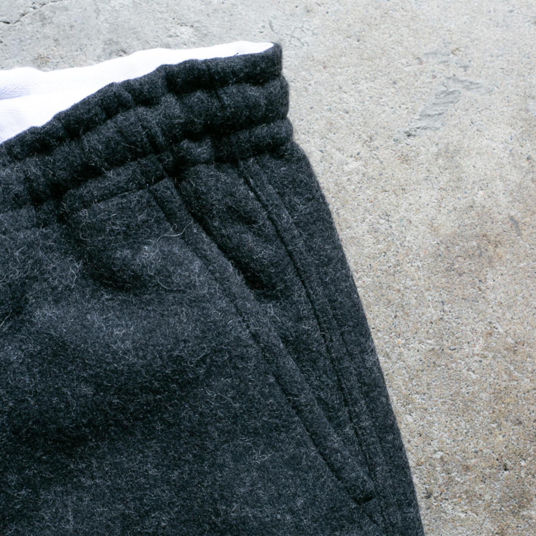 gustin italy melton wool joggers - charcoal