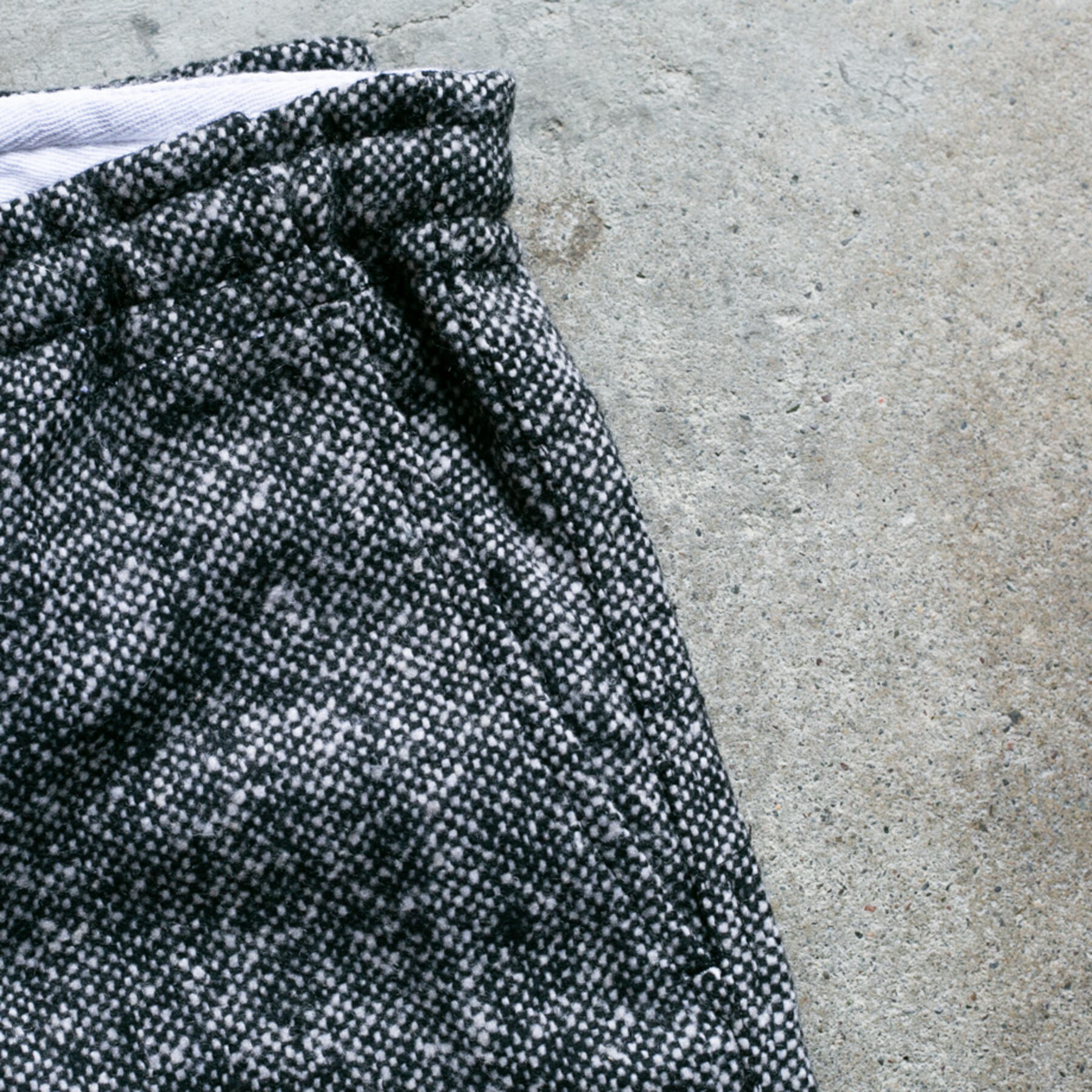 gustin blackxwhite wool joggers