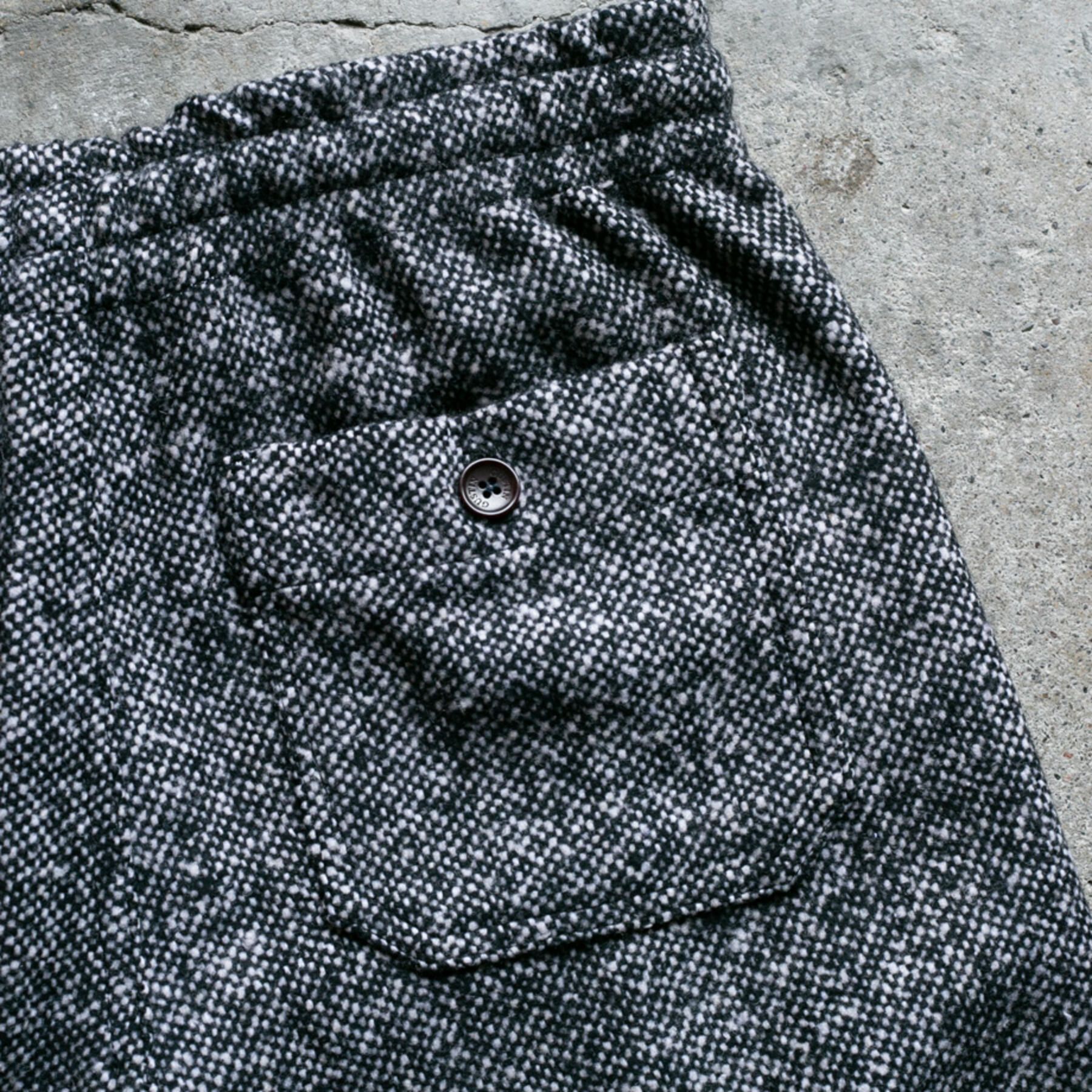 gustin blackxwhite wool joggers