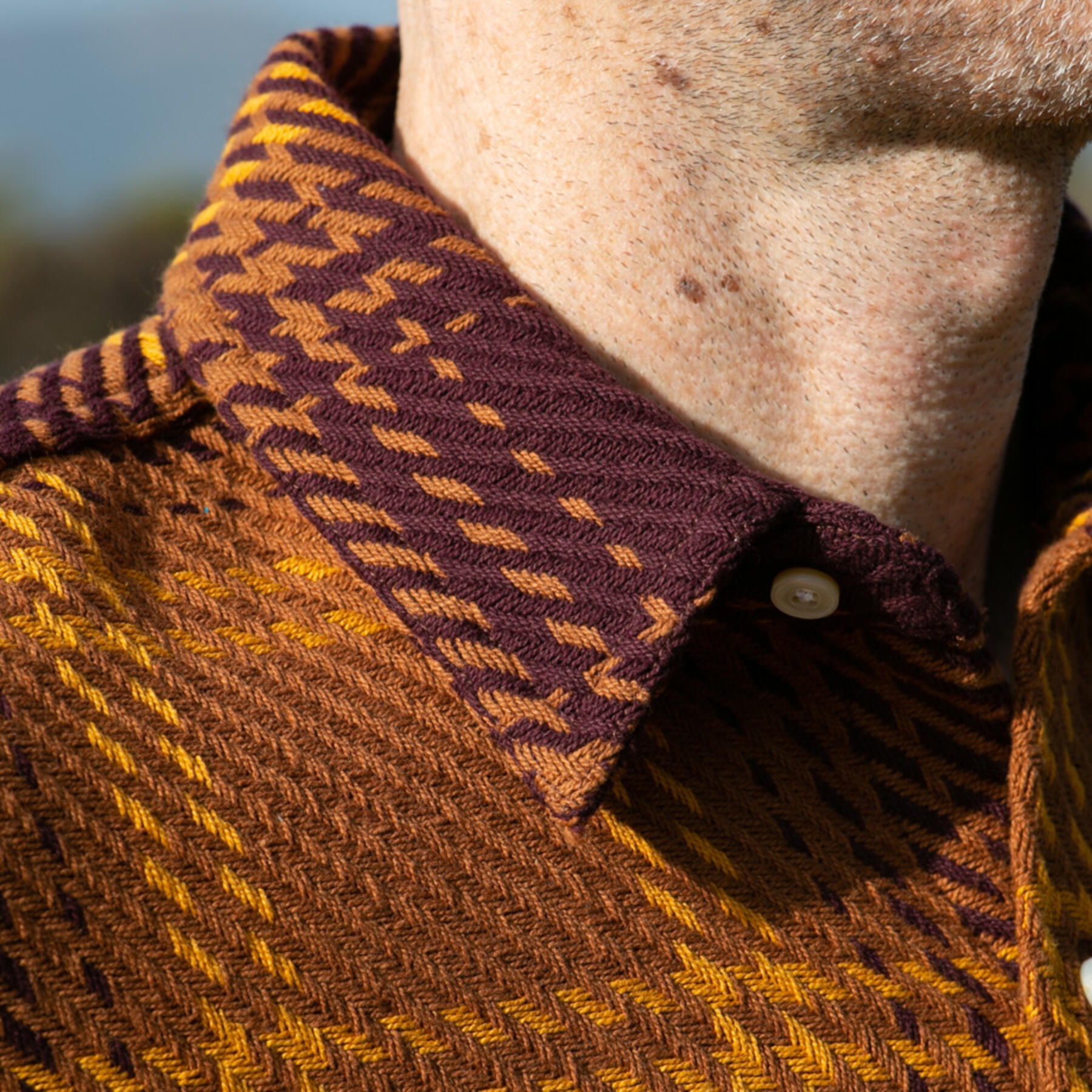 gustin #1063 monster rope shirt - rust gold