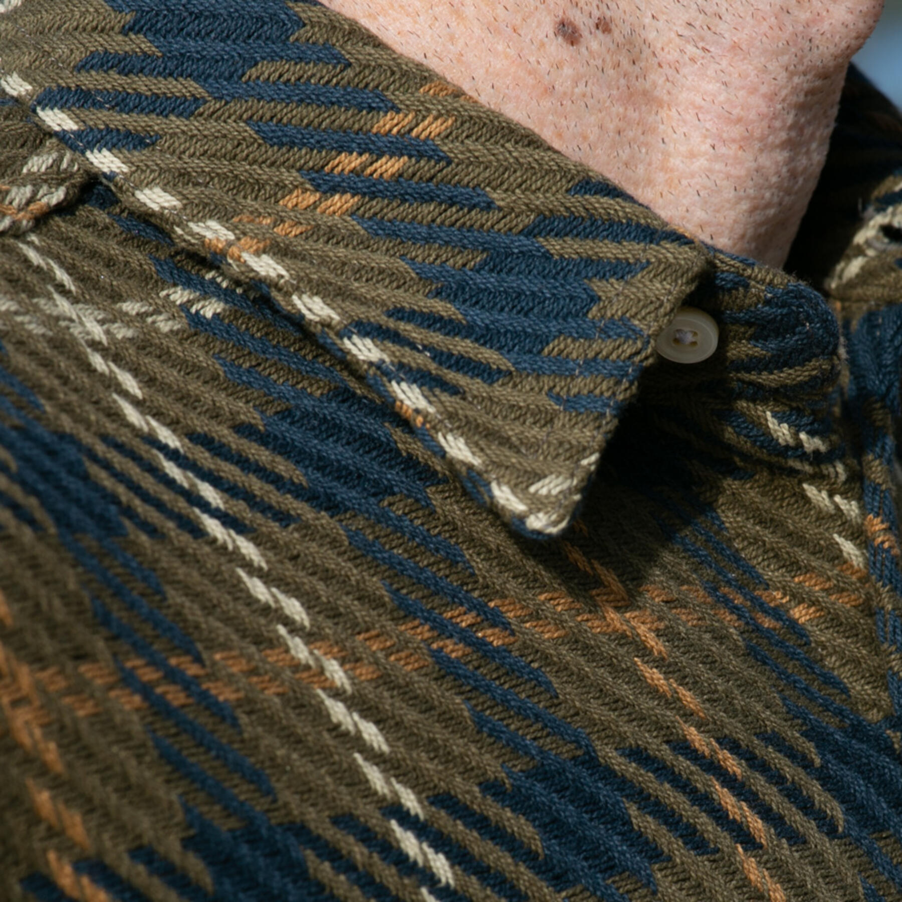 gustin #1064 monster rope shirt - forest