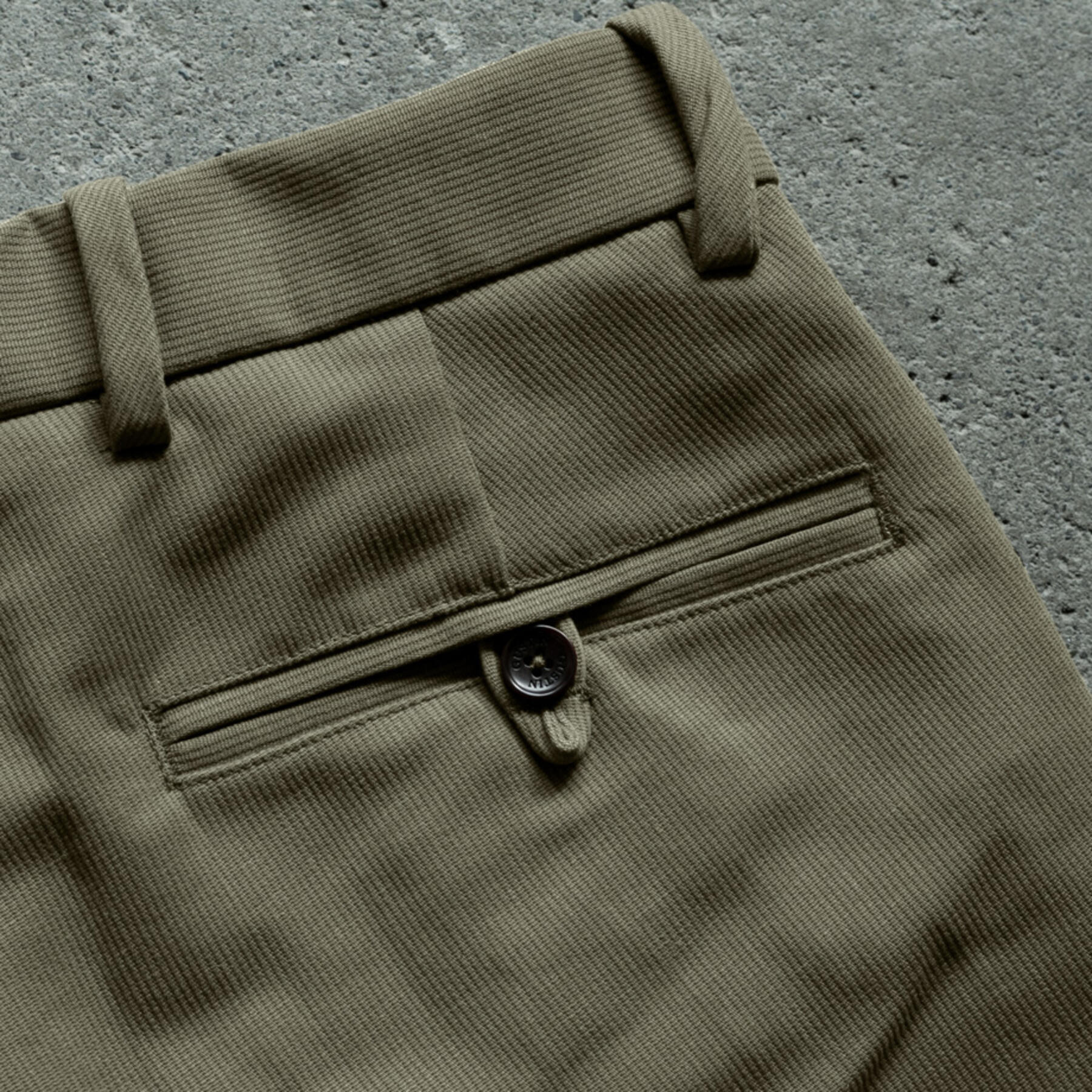 gustin #221 bedford corduroy chinos - moss