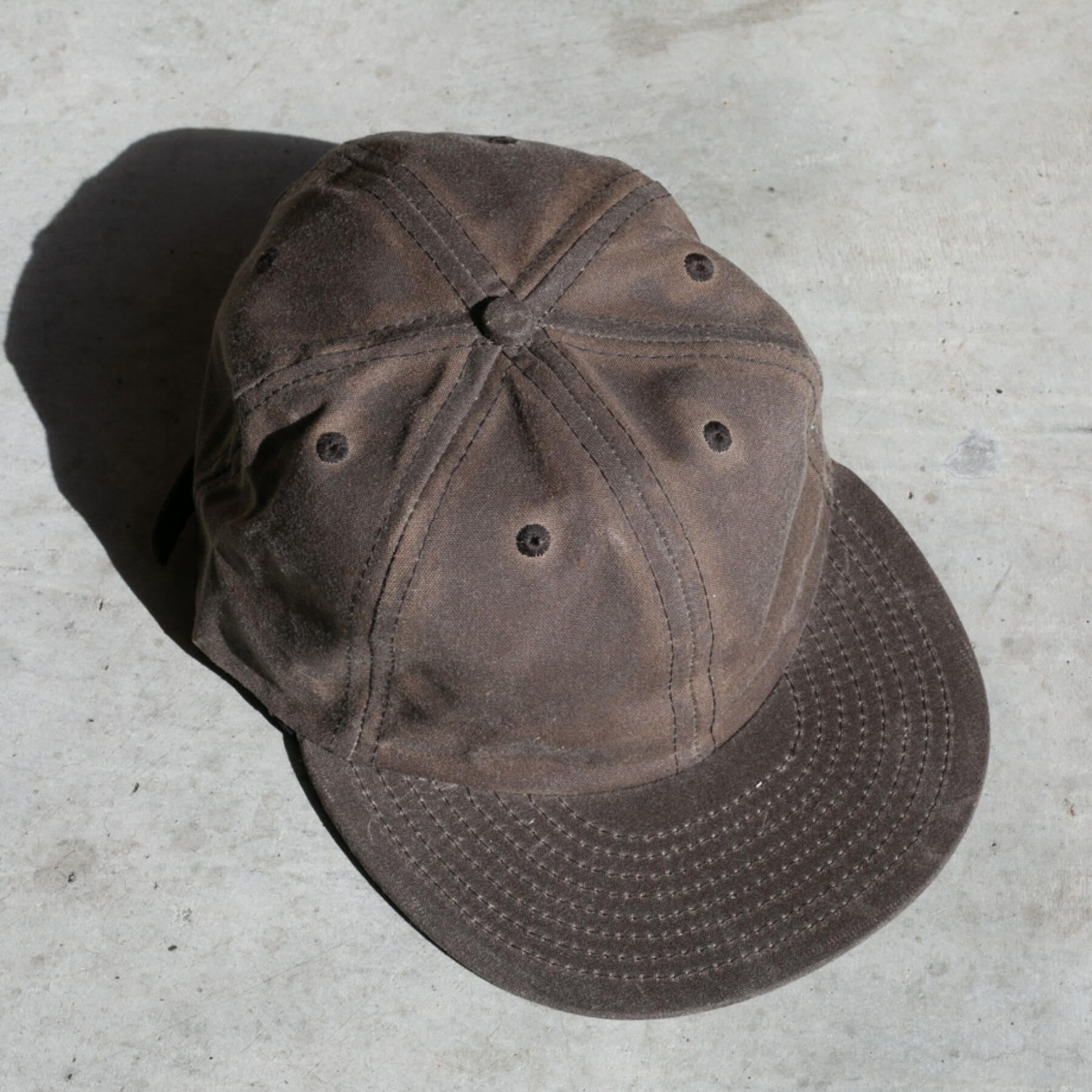 gustin 6 panel cap - dark oak waxed canvas