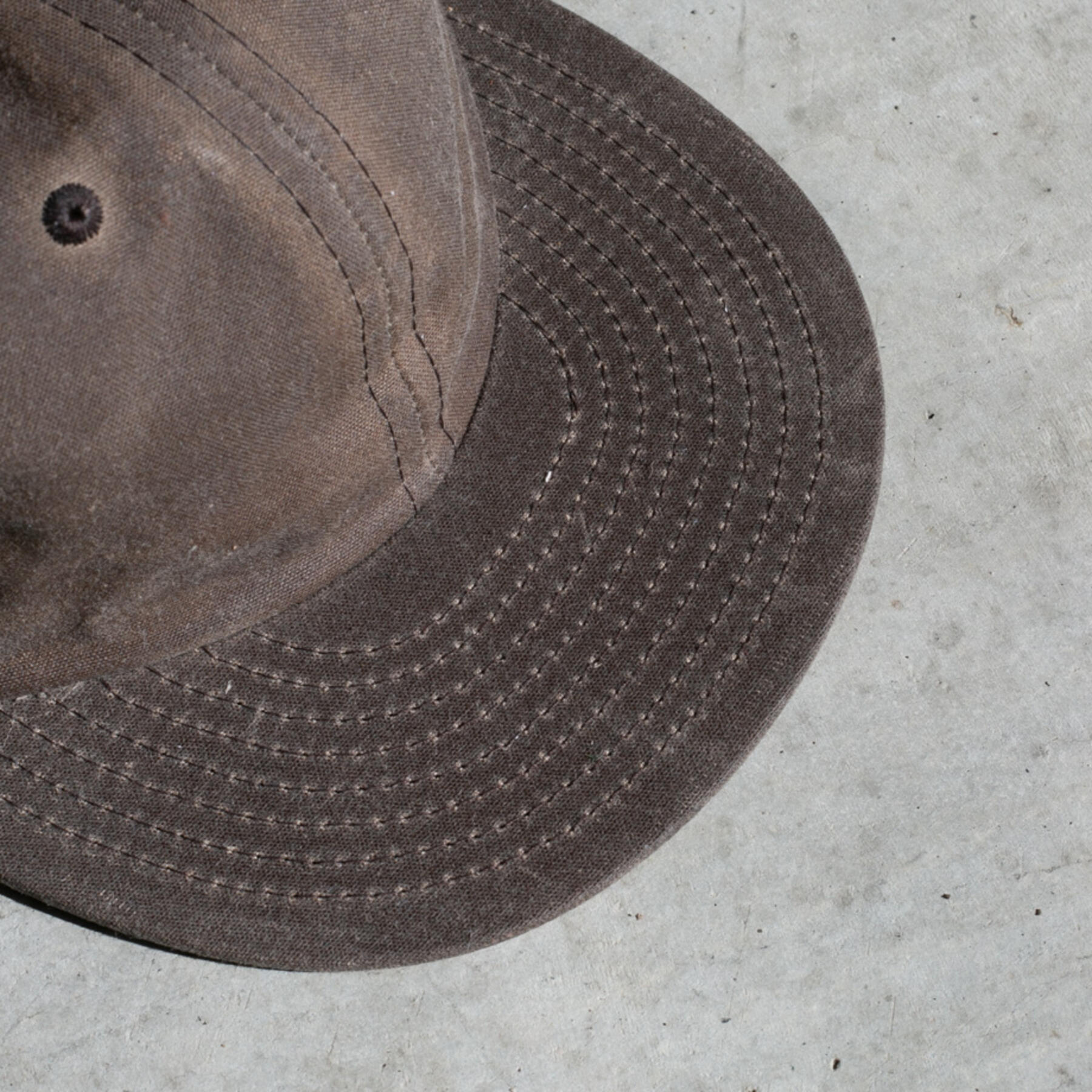 gustin 6 panel cap - dark oak waxed canvas