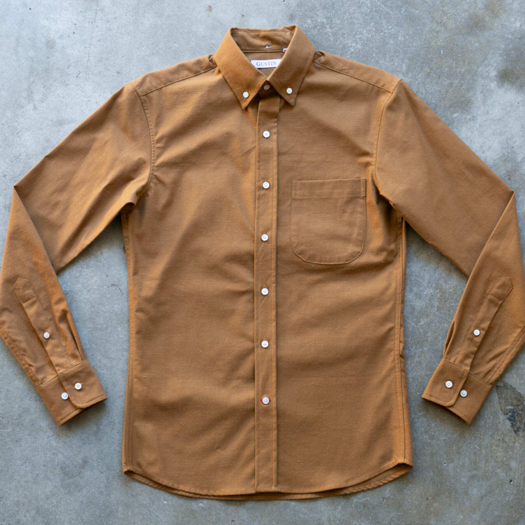 gustin #1086 nep solid - gold camel