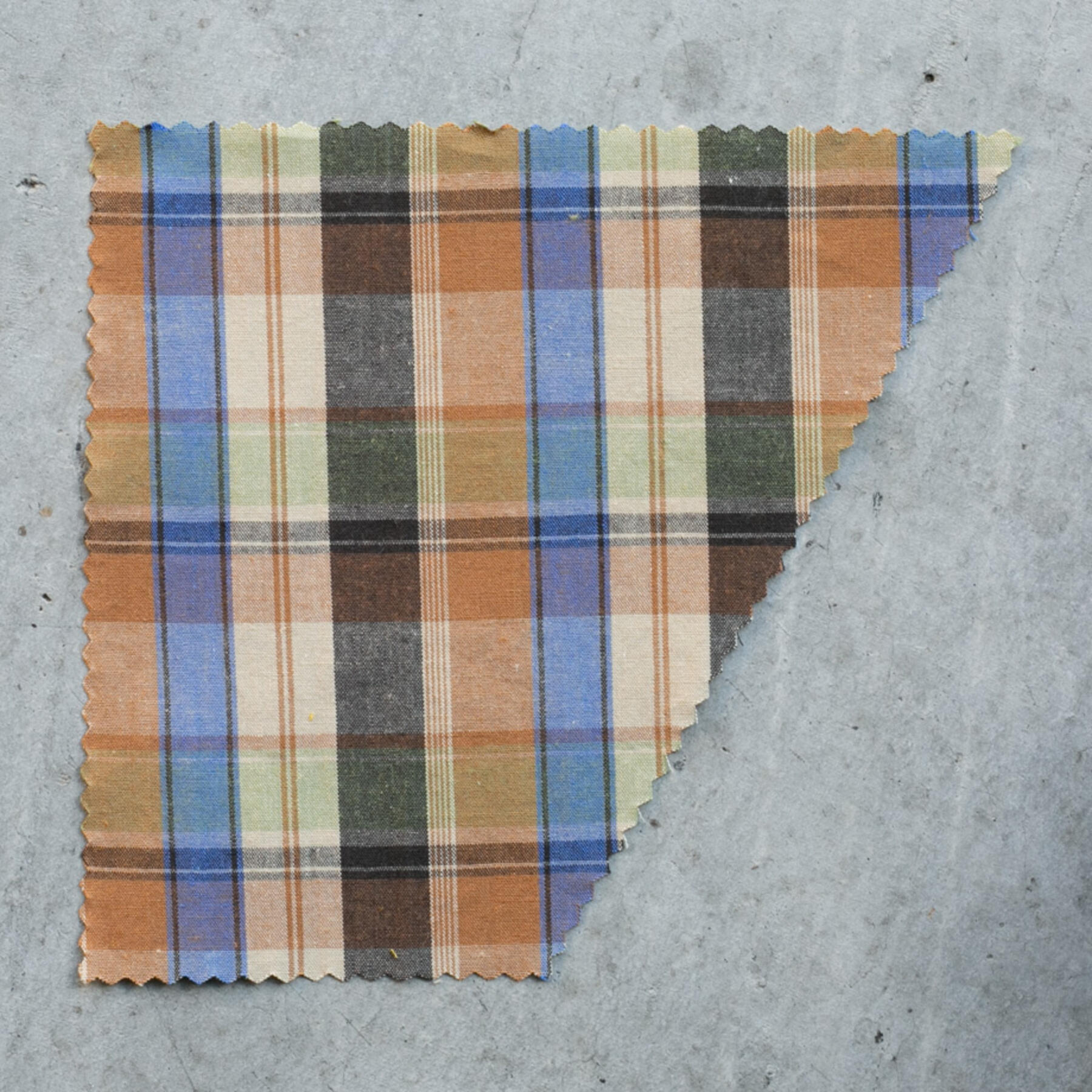 gustin #1090 hamptons plaid - cornflower orange