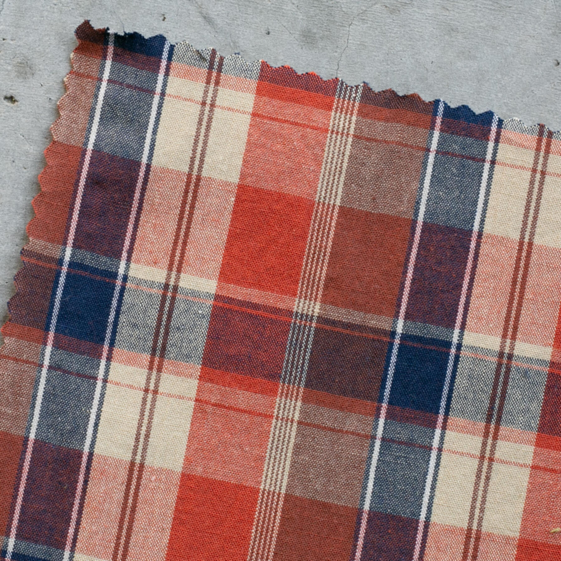gustin #1092 hamptons plaid - red navy