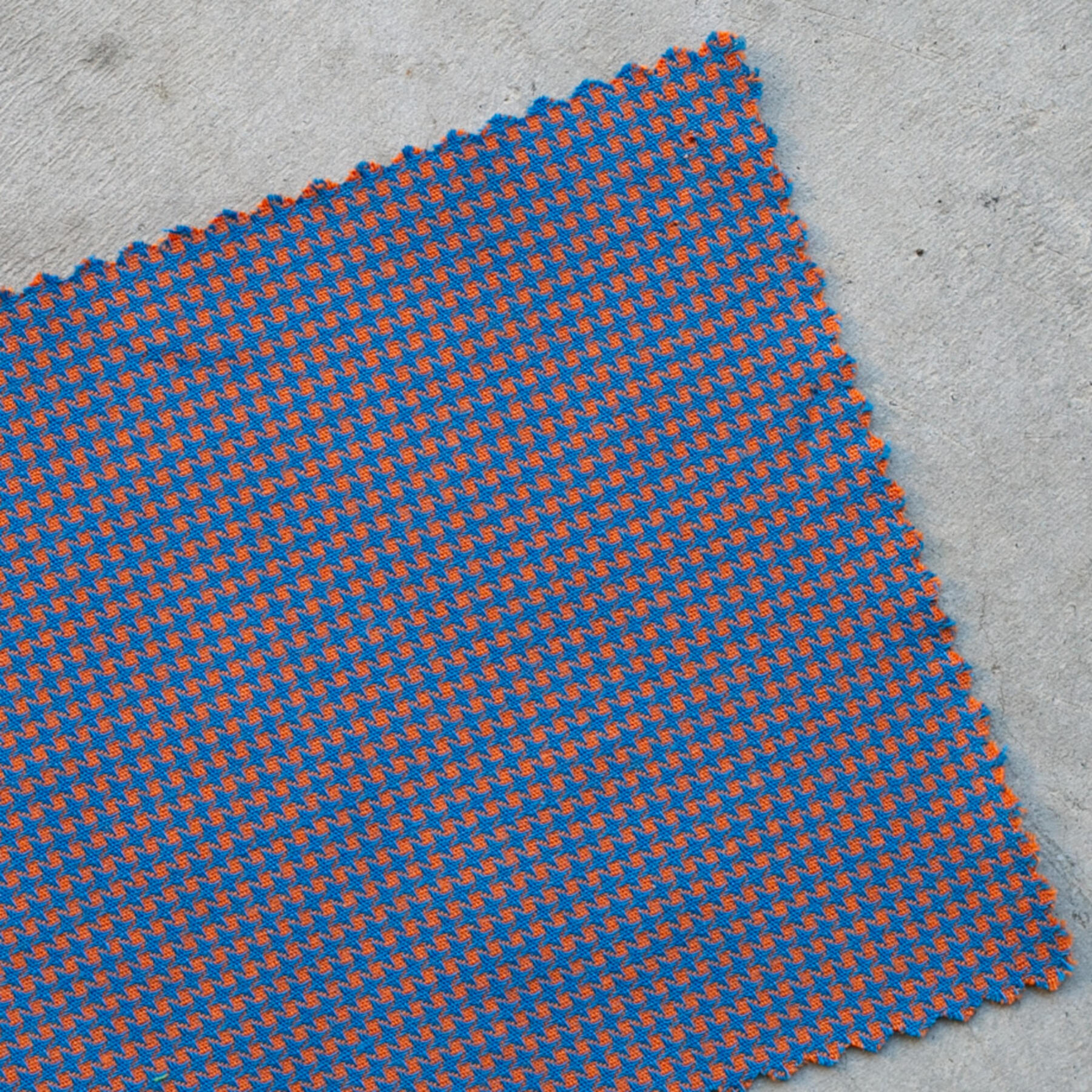 gustin #1093 electric houndstooth - royal orange