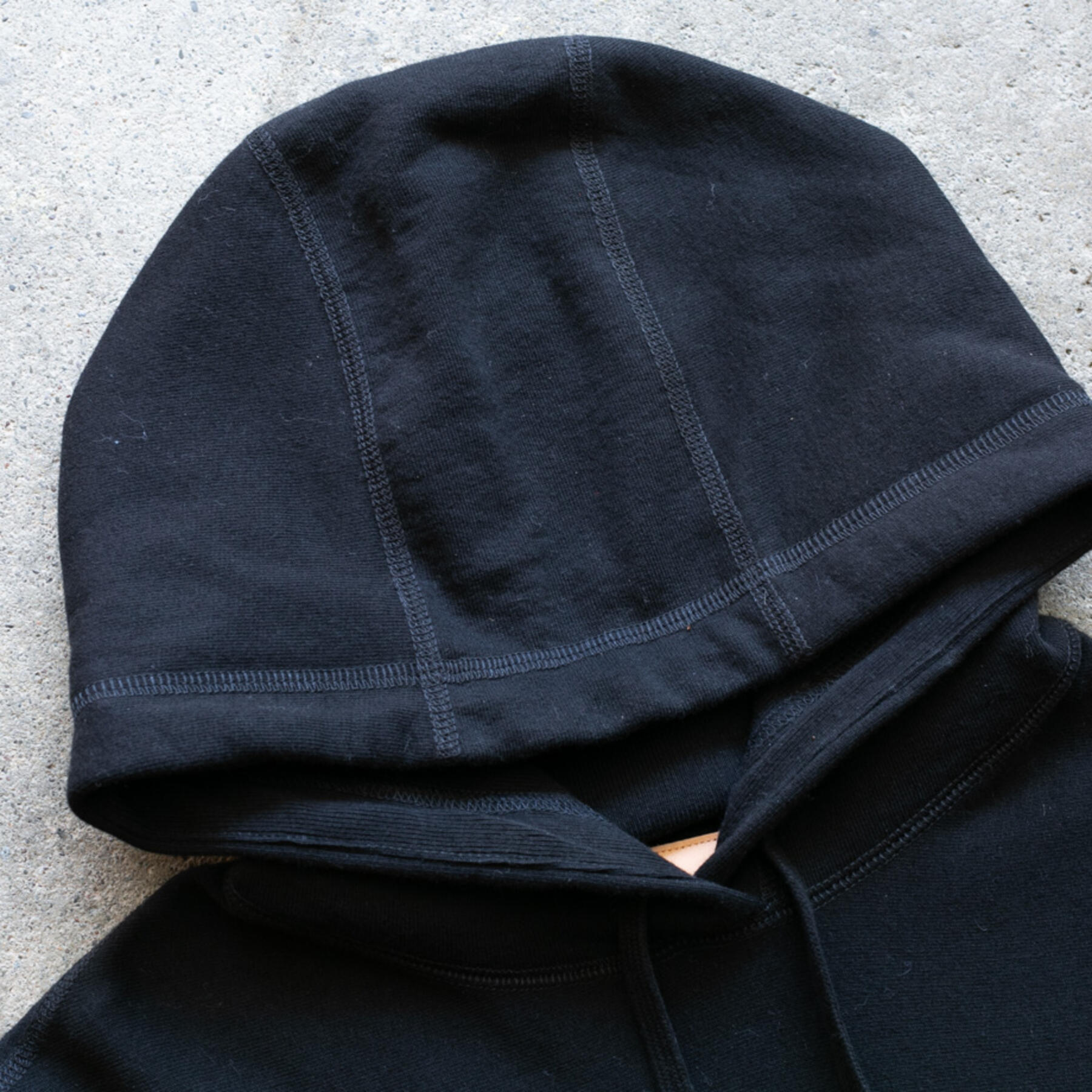 gustin vintage heavyweight pullover hoodie - black