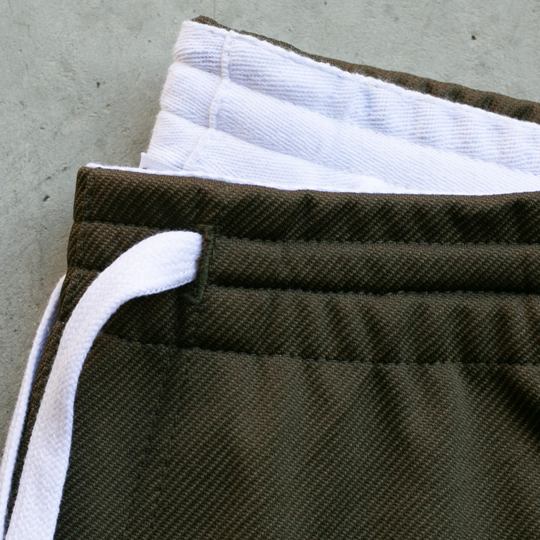 gustin primeflex™ joggers - brown olive