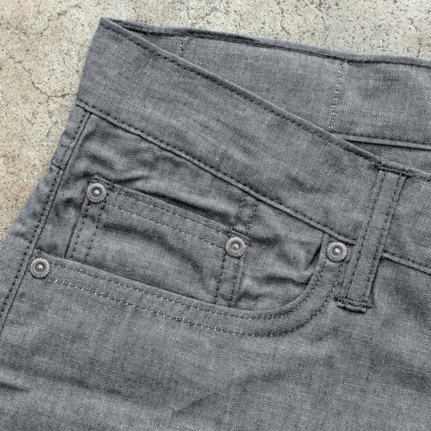 gustin #545 japan selvedge chambray - grey