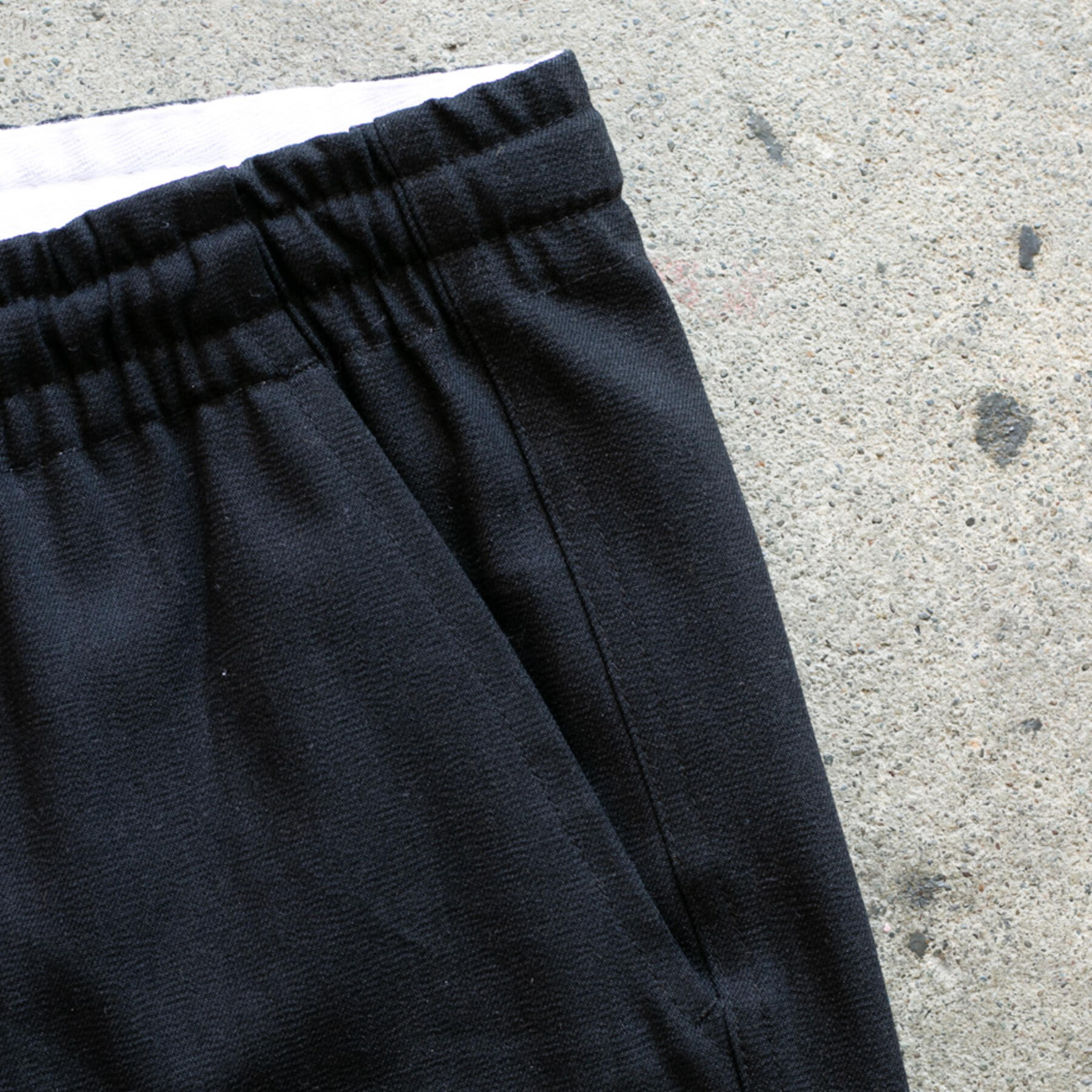 gustin cone mills joggers - blackxblack