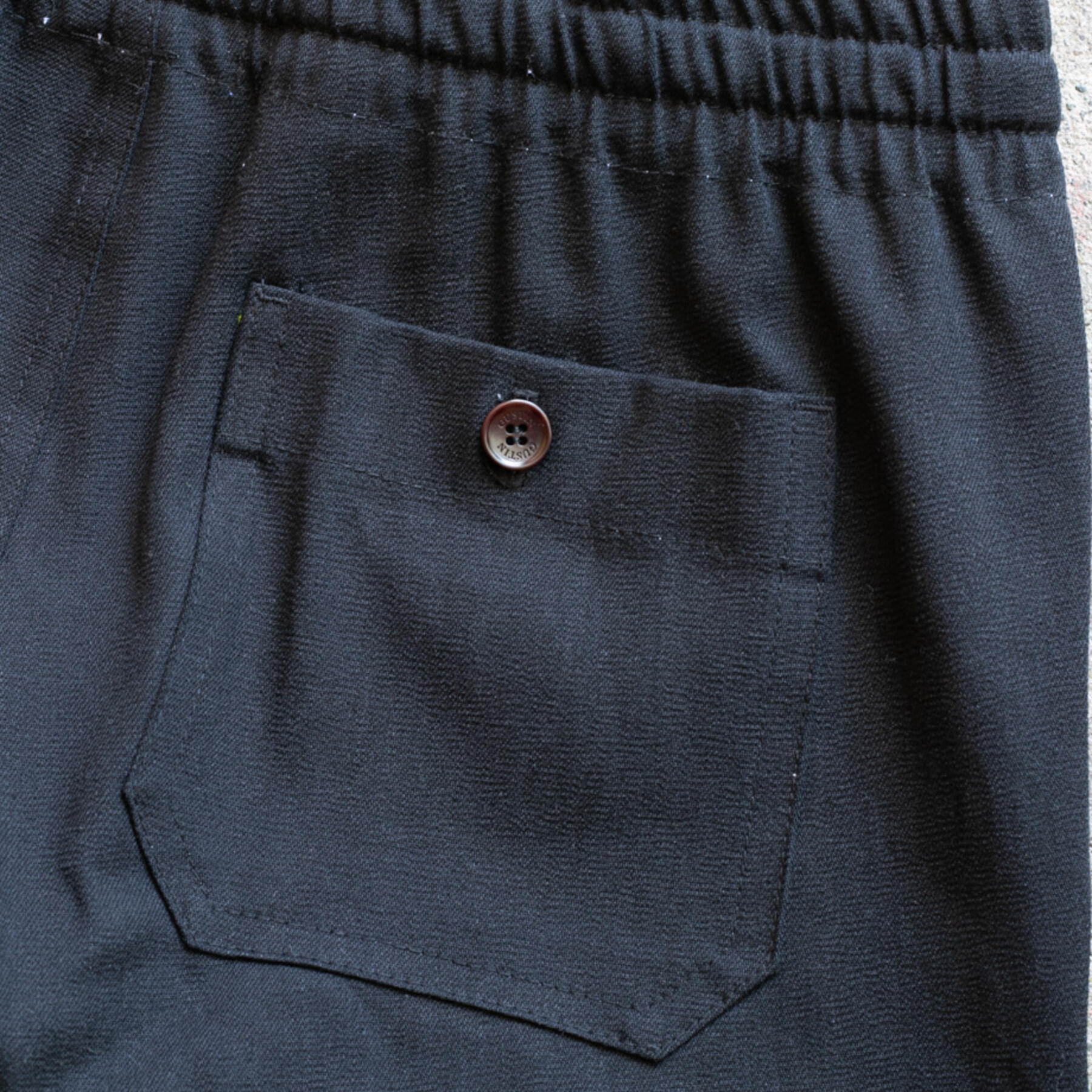 gustin cone mills joggers - blackxblack