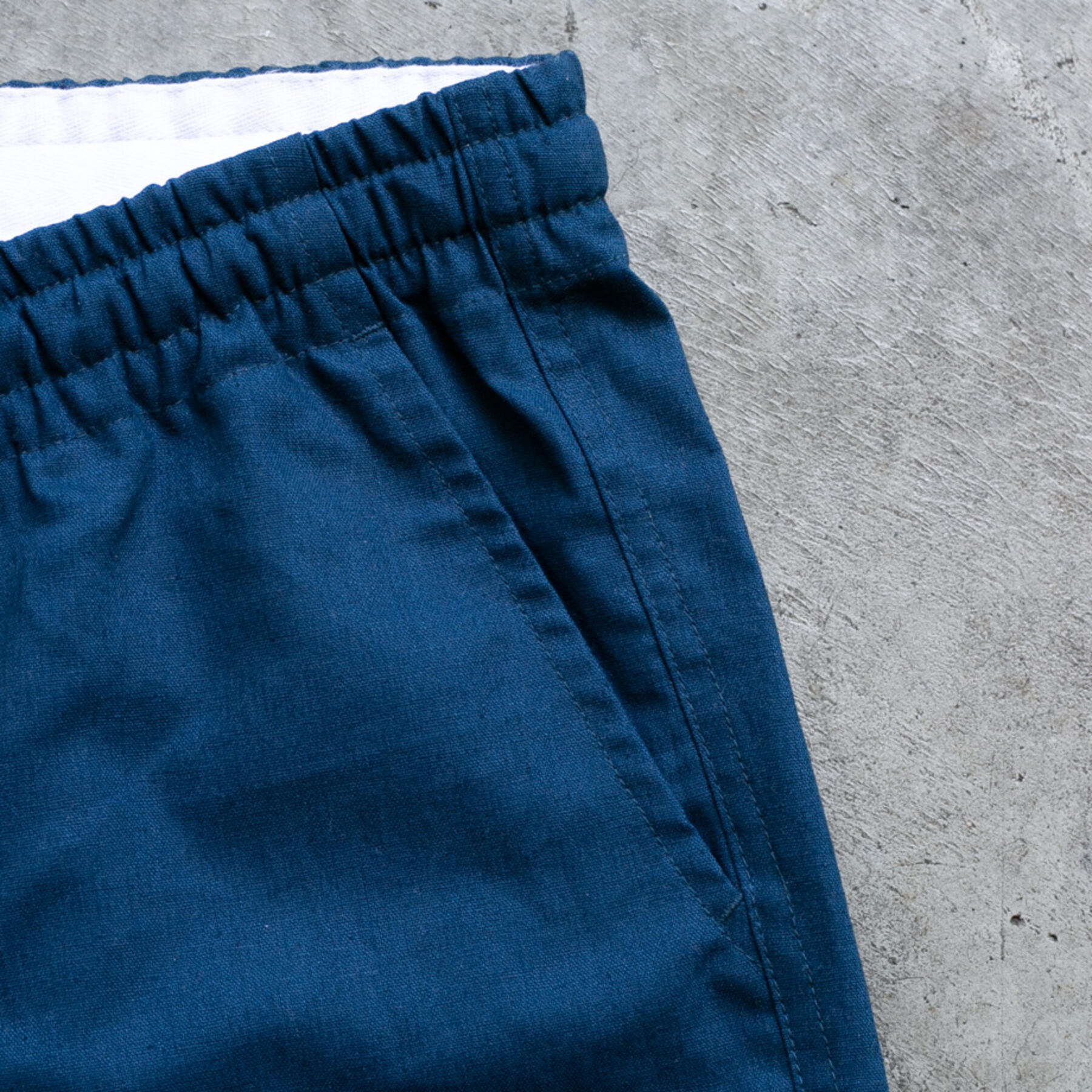 gustin classic linen joggers - navy