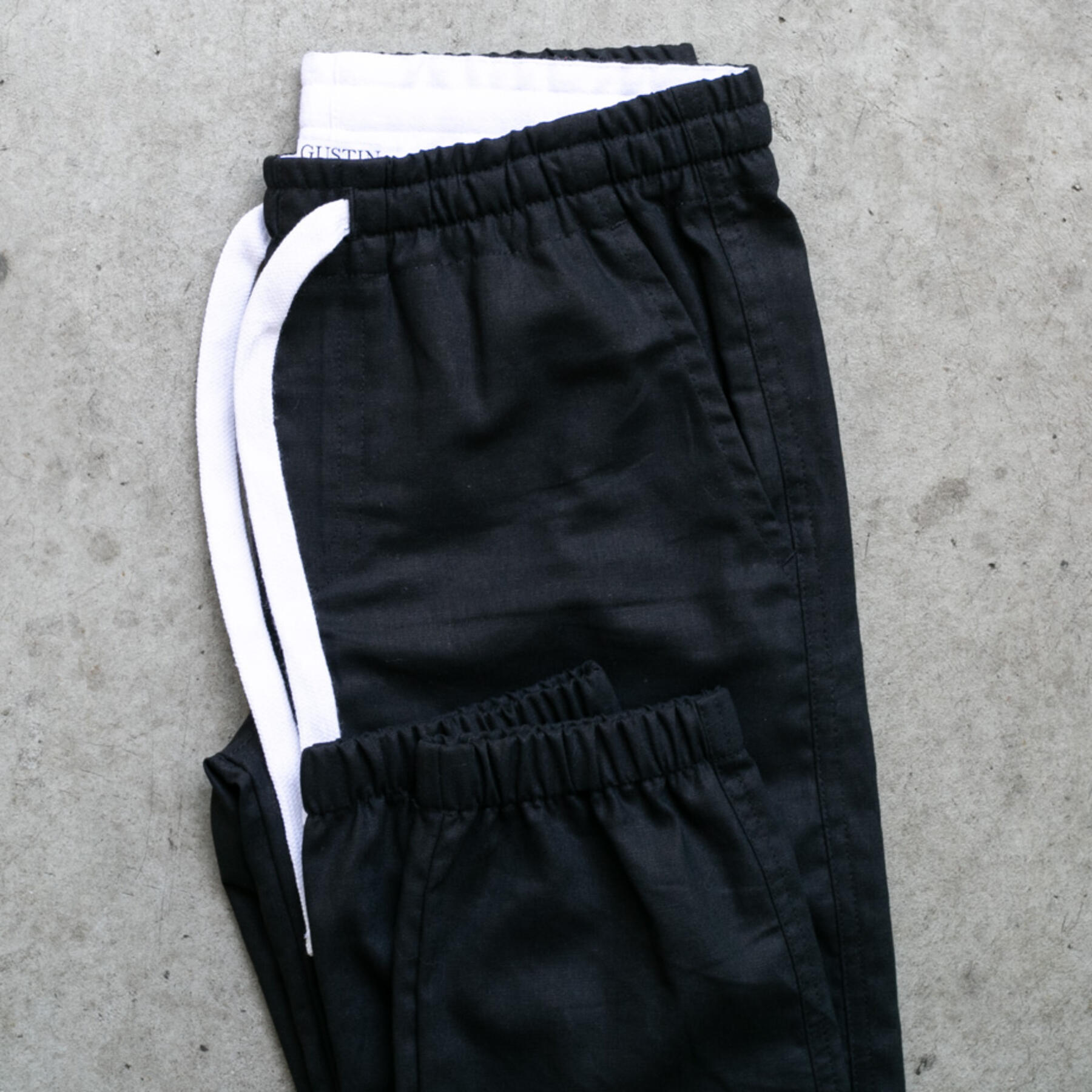 gustin classic linen joggers - black