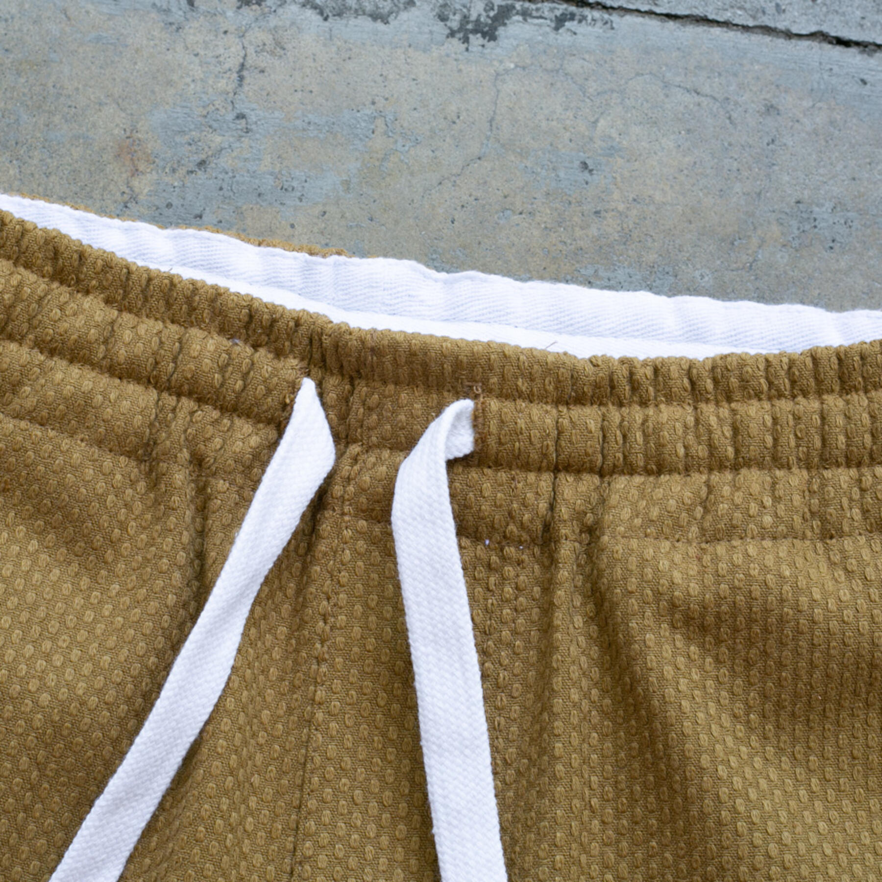 gustin #67 japan sashiko shorts - camel