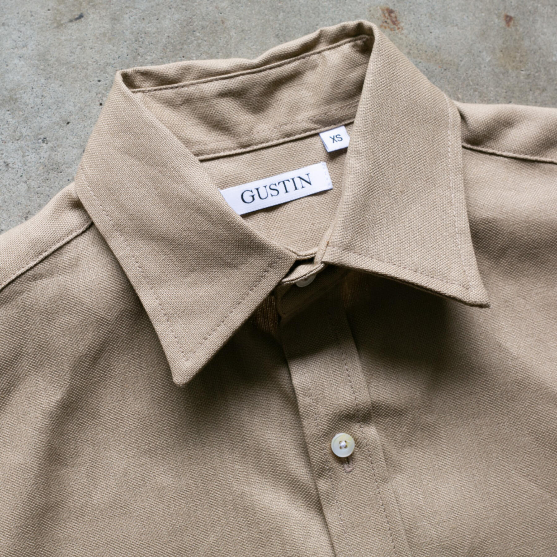 gustin #1141 desert oxford shirt - pale sand